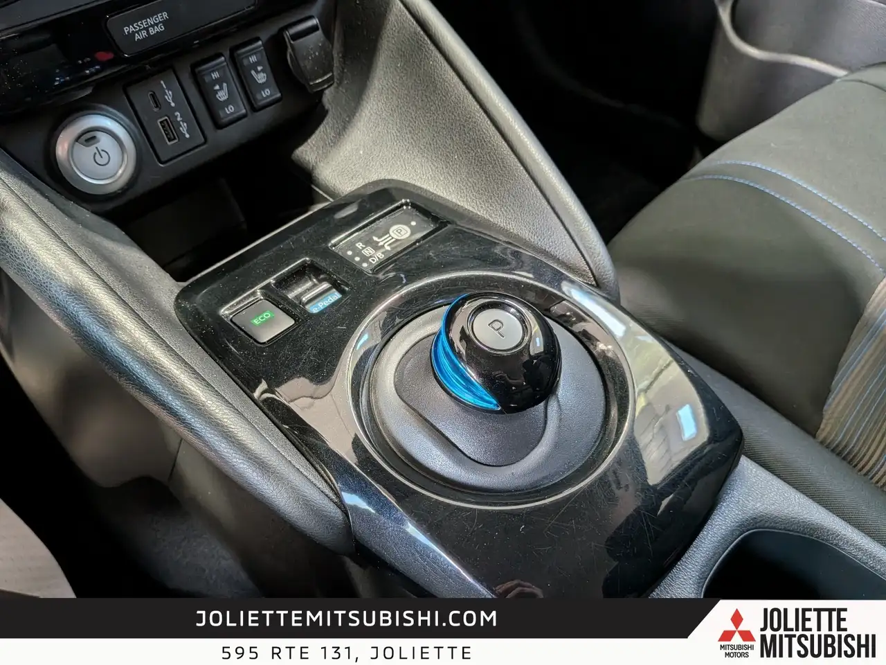 Nissan Leaf photo Nissan Leaf