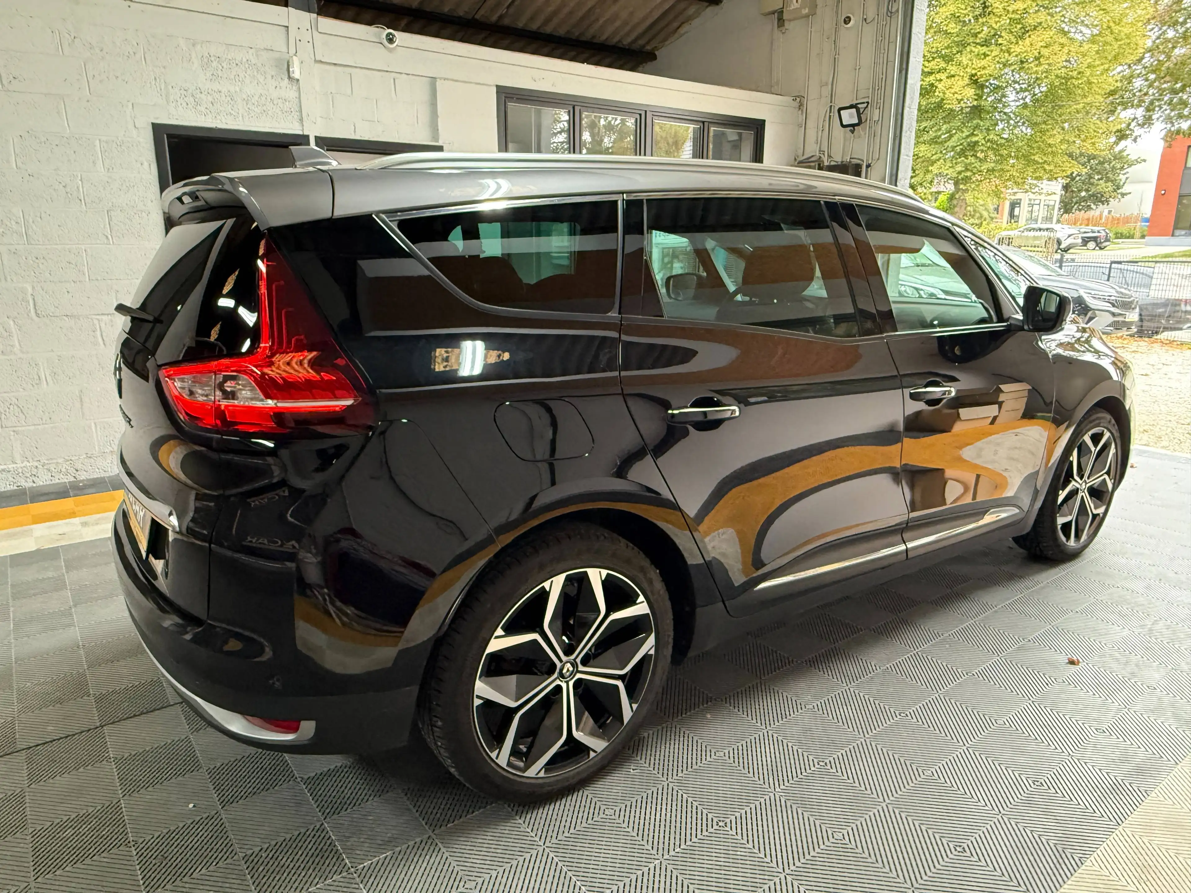 Renault Grand Scenic Grand Scénic 1.33 TCe Intens EDC GPF - GARANTIE 12M — photo 4