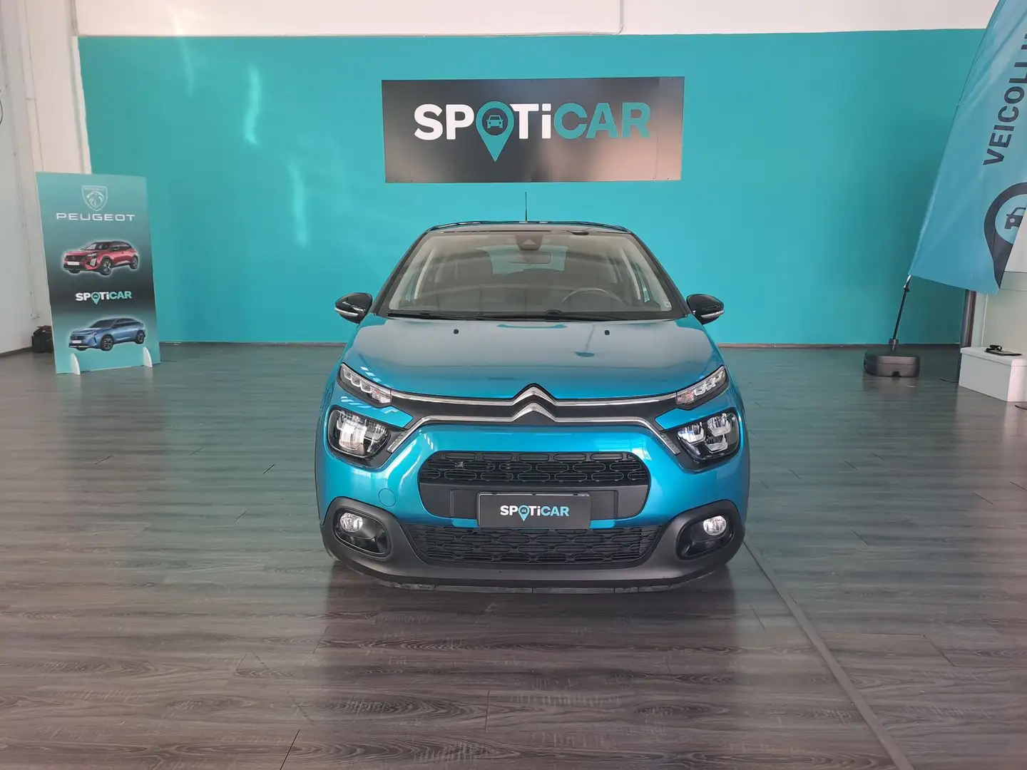 Citroen C3 C3 PureTech 83 S&S Shine Blauw - 2