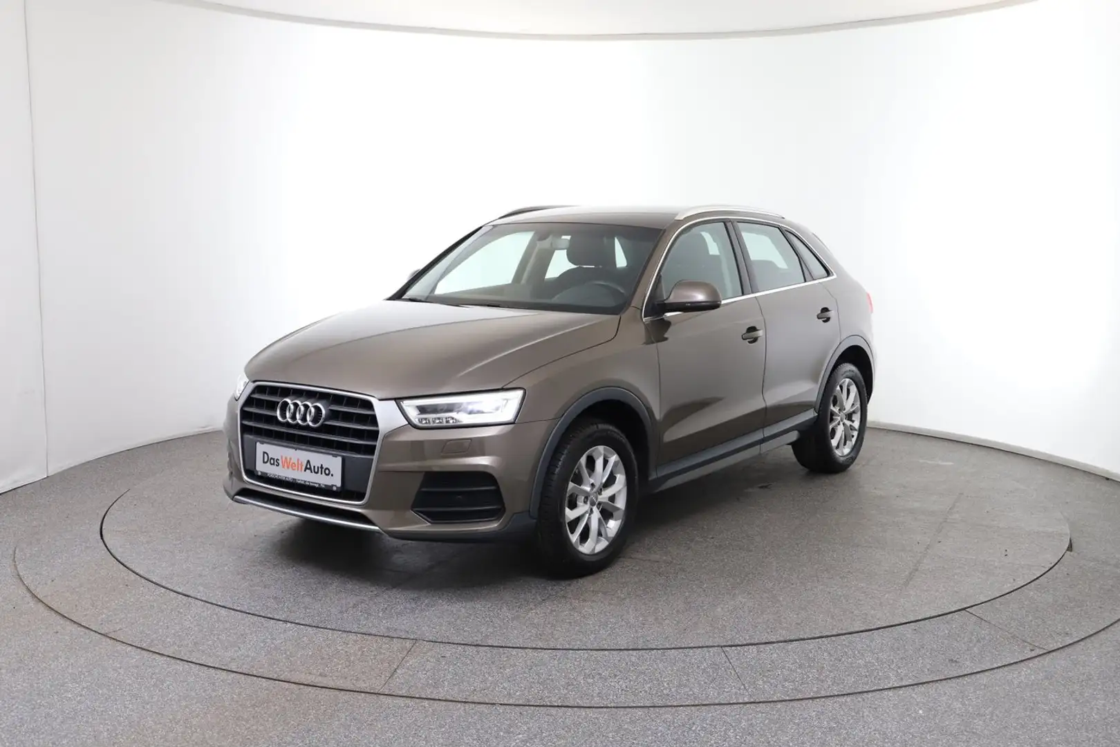 Audi Q3 2.0 TDI intense Brun - 1