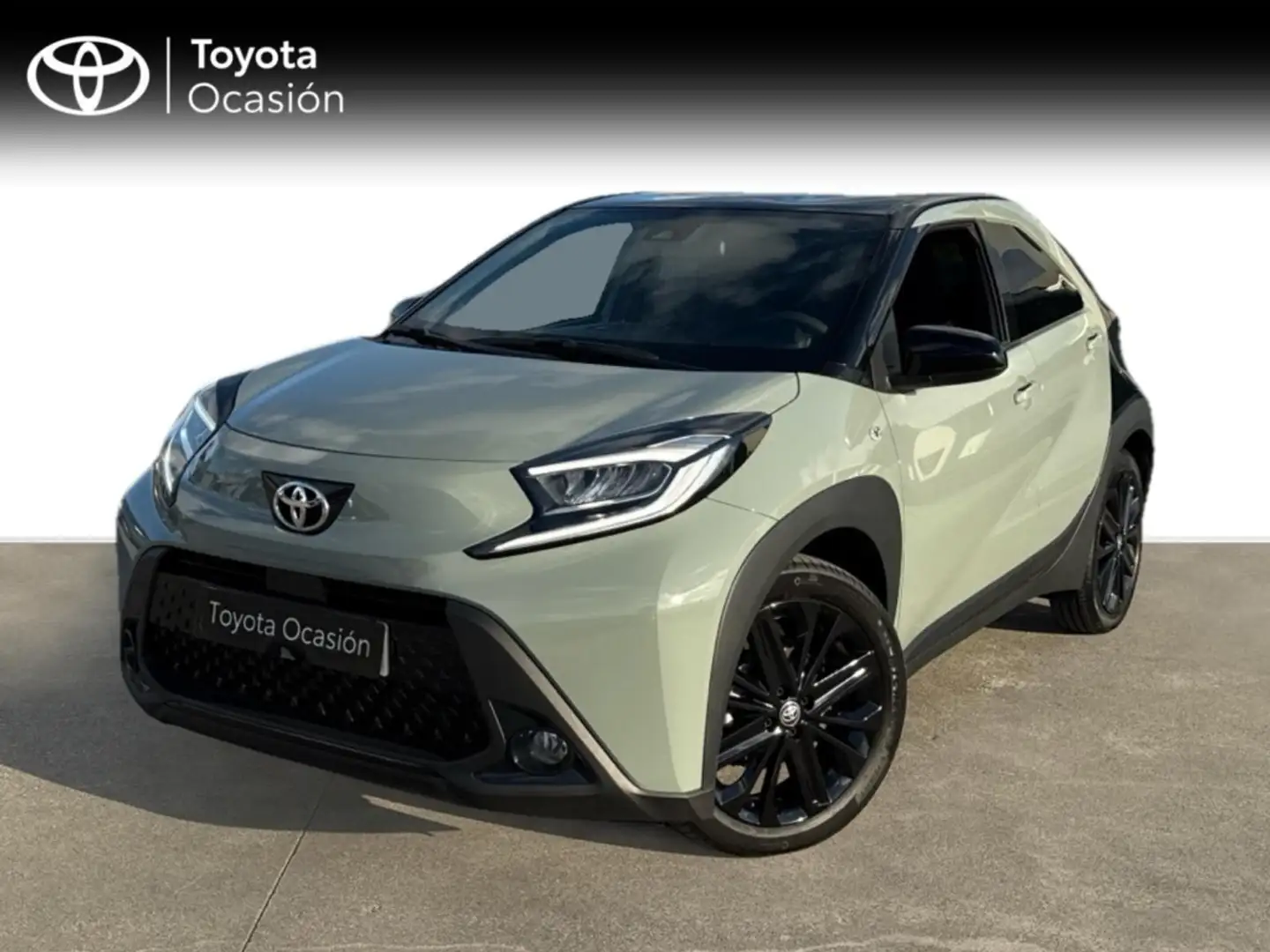 Toyota Aygo X Like Vert - 1