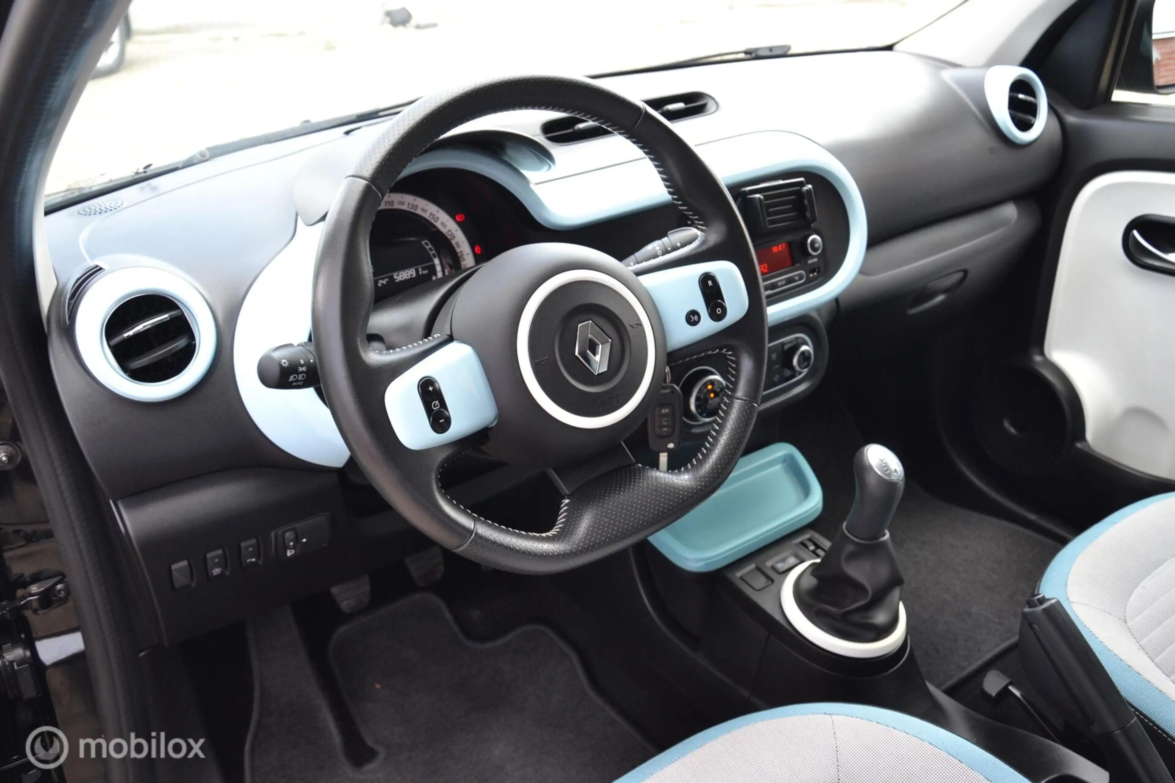Renault Twingo 1.0 SCe Life|2019|58.893km|1e eig|Climate|PDC — photo 3