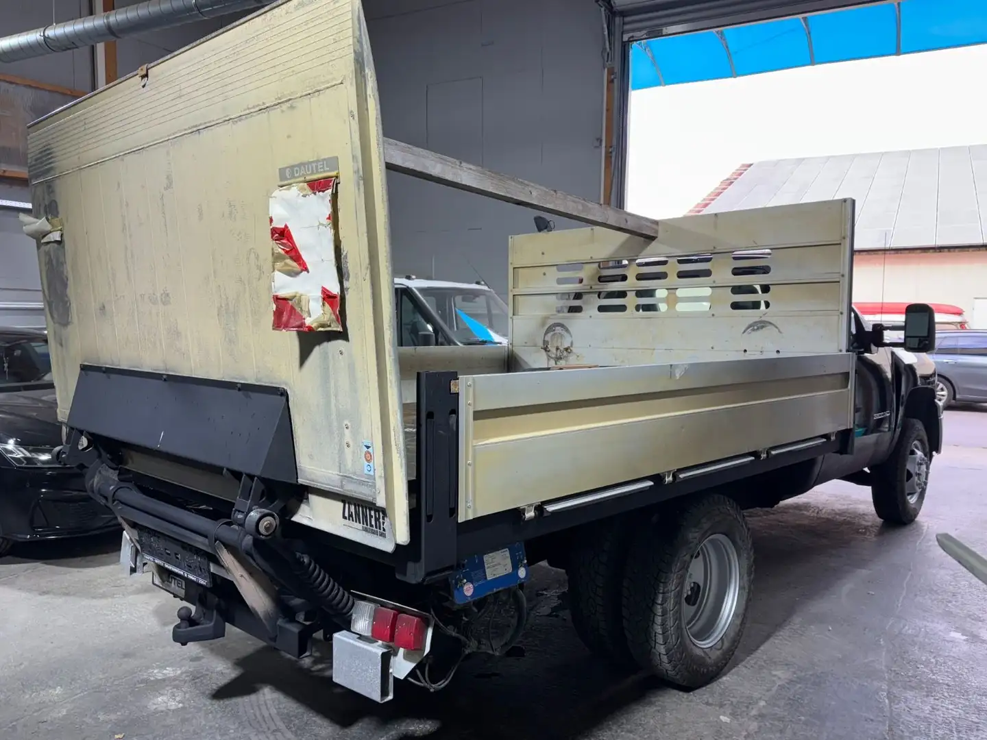 Chevrolet Silverado 3500 Allrad 6.0 V 8 4X4 Doppelberaifun Blau - 2