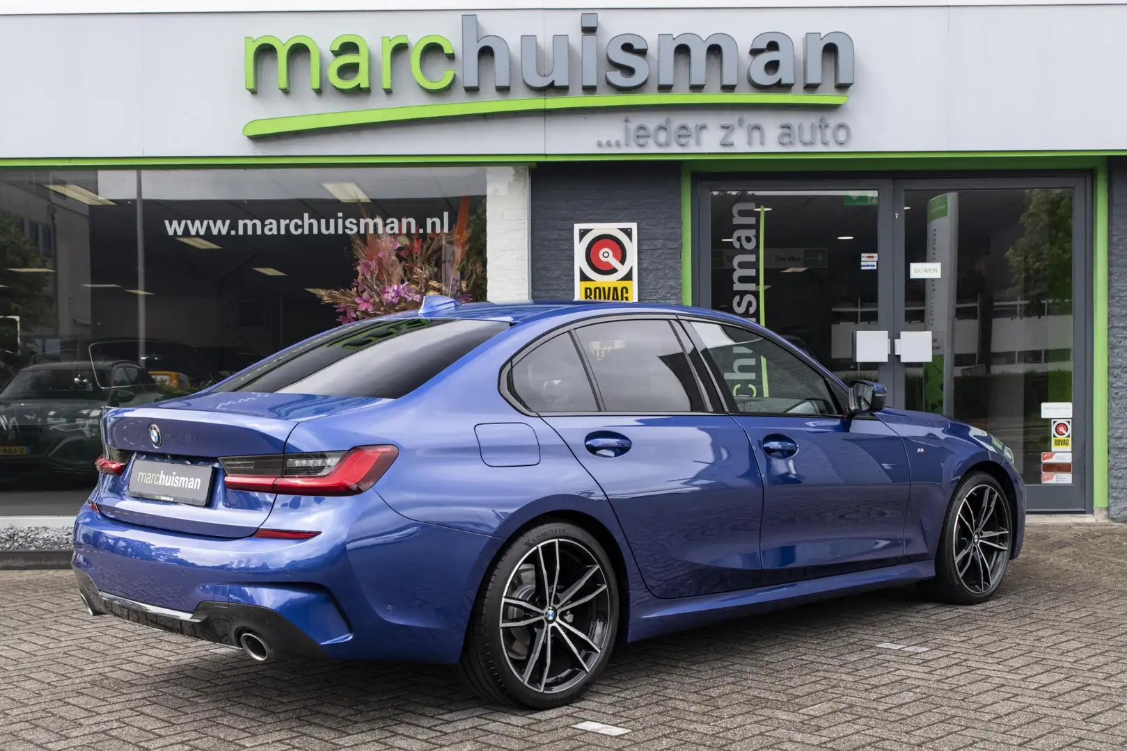 BMW 320 3-serie 320i High Executive / M-SPORT / ADAPTIVE C Blu/Azzurro - 2