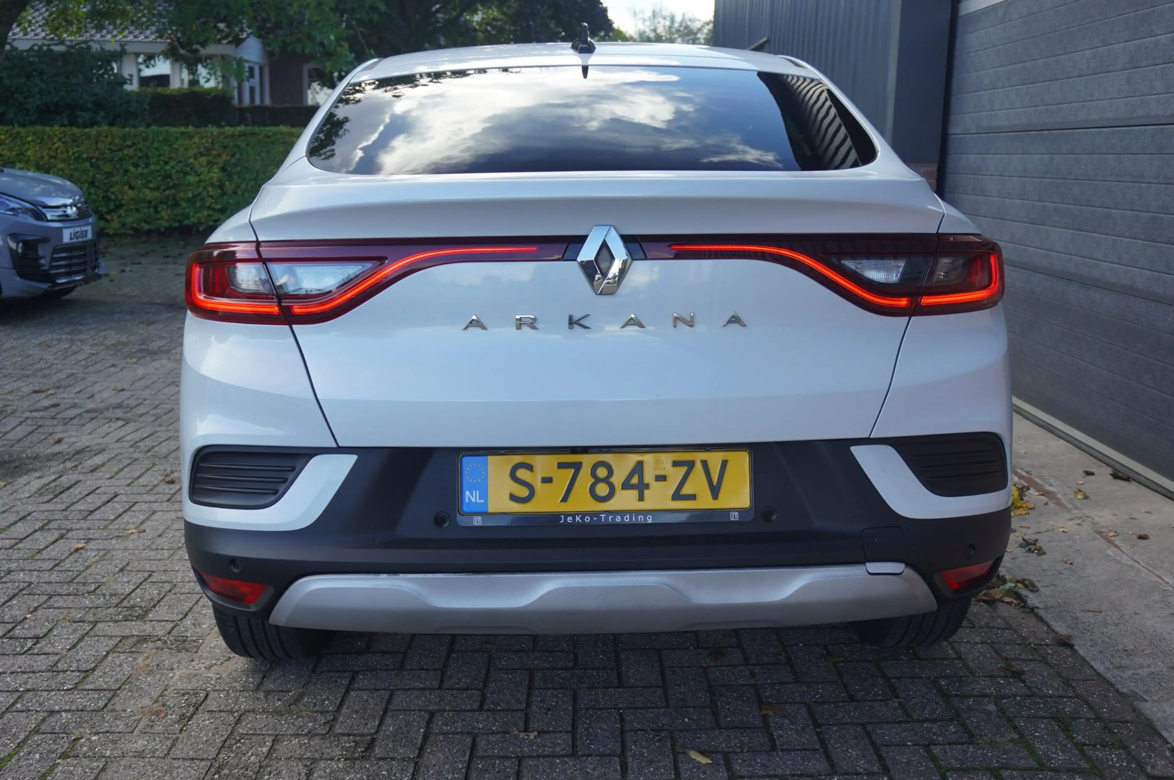 Renault Arkana 1.3 mild hybrid 160 techno / Schuifkanteldak / Car — photo 8