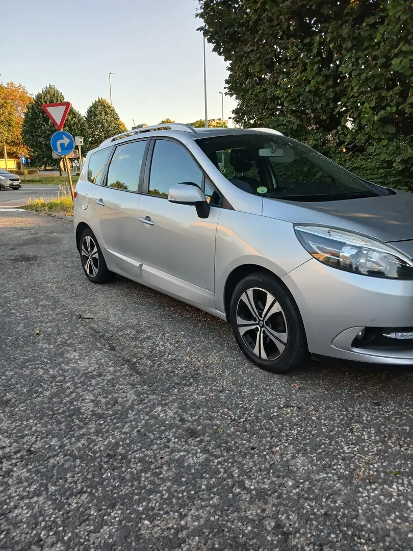Renault Grand Scenic Scénic 1.6 dCi Energy Bose Edition - 2