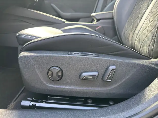 Skoda Octavia view 13