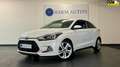 Hyundai i20 1.4i Premium 101pk Clima/PDC/Cruise/LED Wit - thumbnail 1