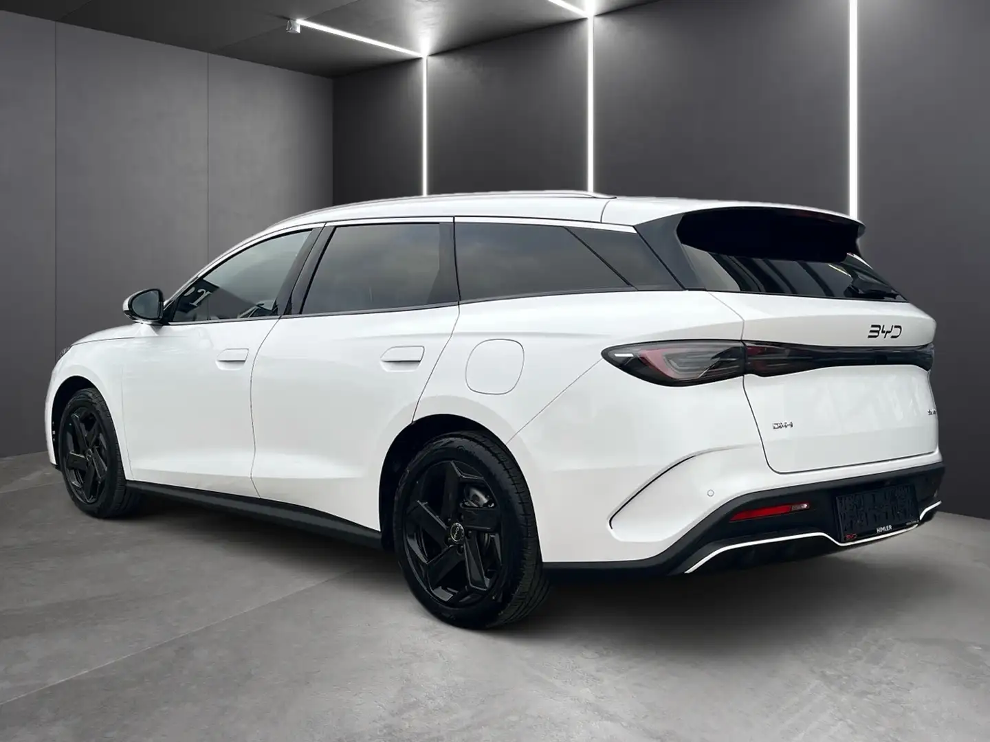 BYD Seal 6 DM-i Touring Comfort Weiß - 2