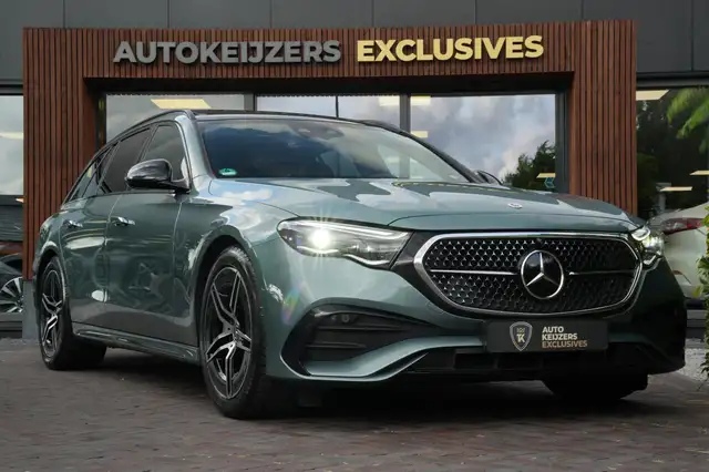 Mercedes-Benz E 300