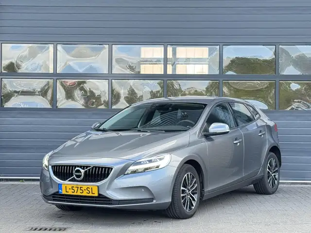 Volvo V40 1.5 T2 NORDIC I AUTOMAAT I CRUISE CONTROL I PARKEE