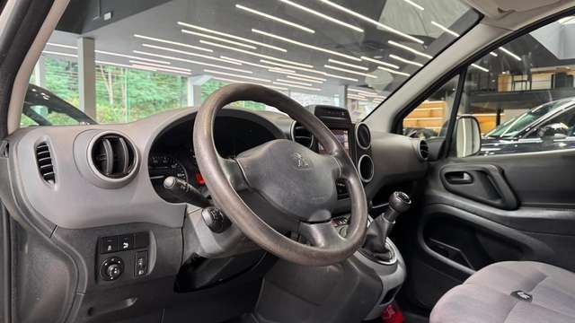 Peugeot Partner — photo 10