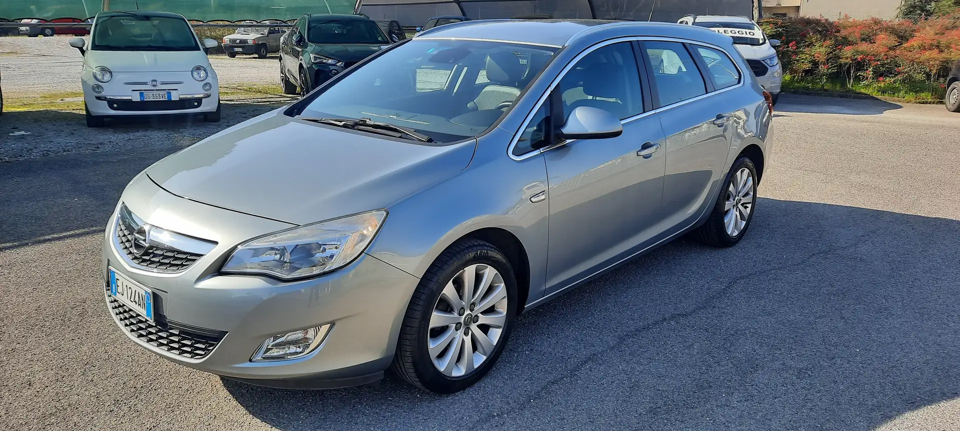 Opel Astra 1.6 SPORTS TOURER 116CV Gris - 1