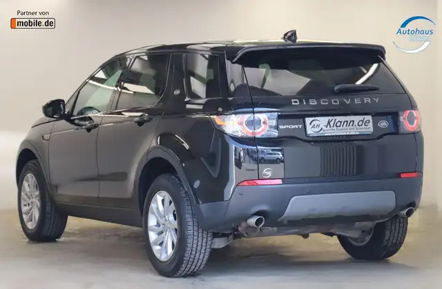 Land Rover Discovery Sport view 6