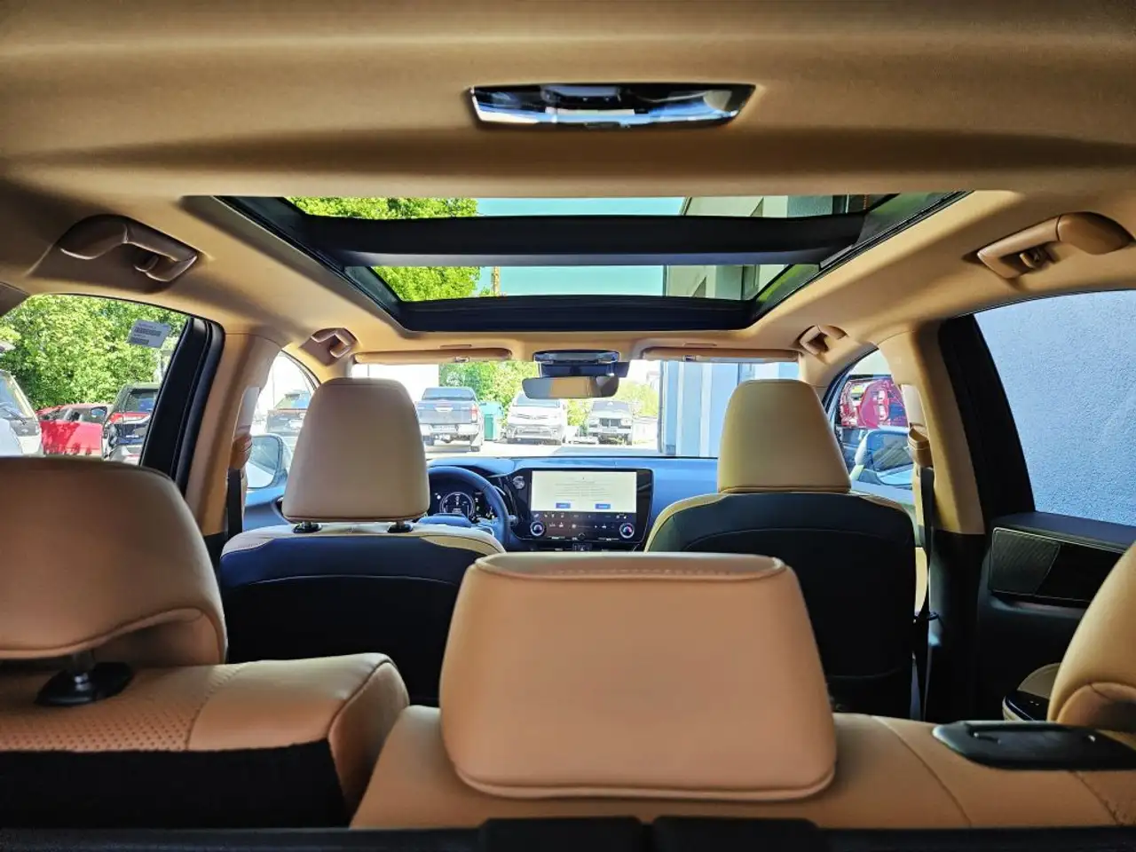 Lexus NX 450h+ E-FOUR Executive Line*Panorama-Glasdach 9