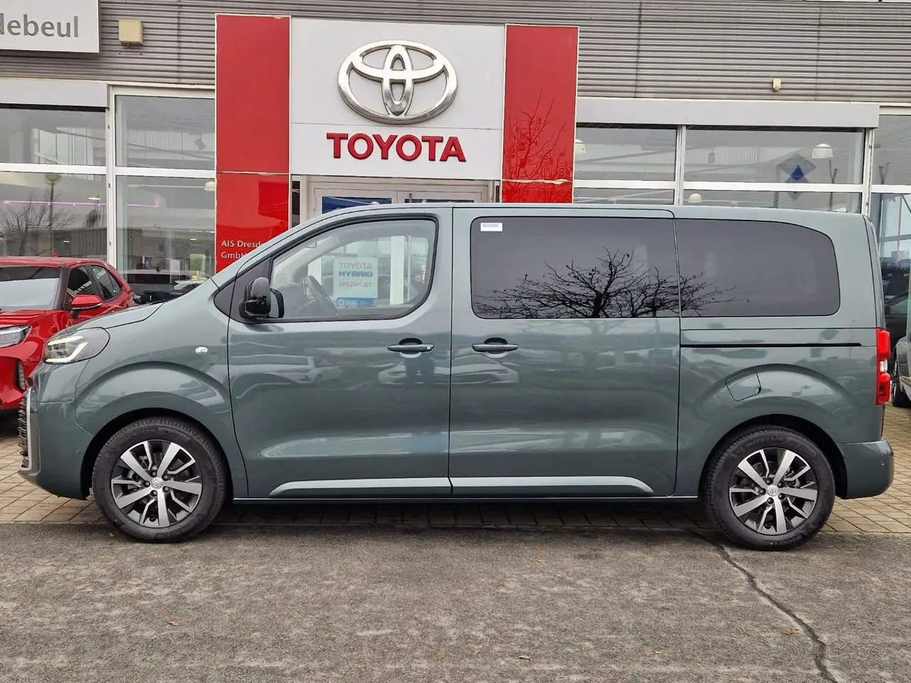 Toyota Proace Verso 2.2 D-4D L1 Teamplayer LED+Navi+SHZ 5