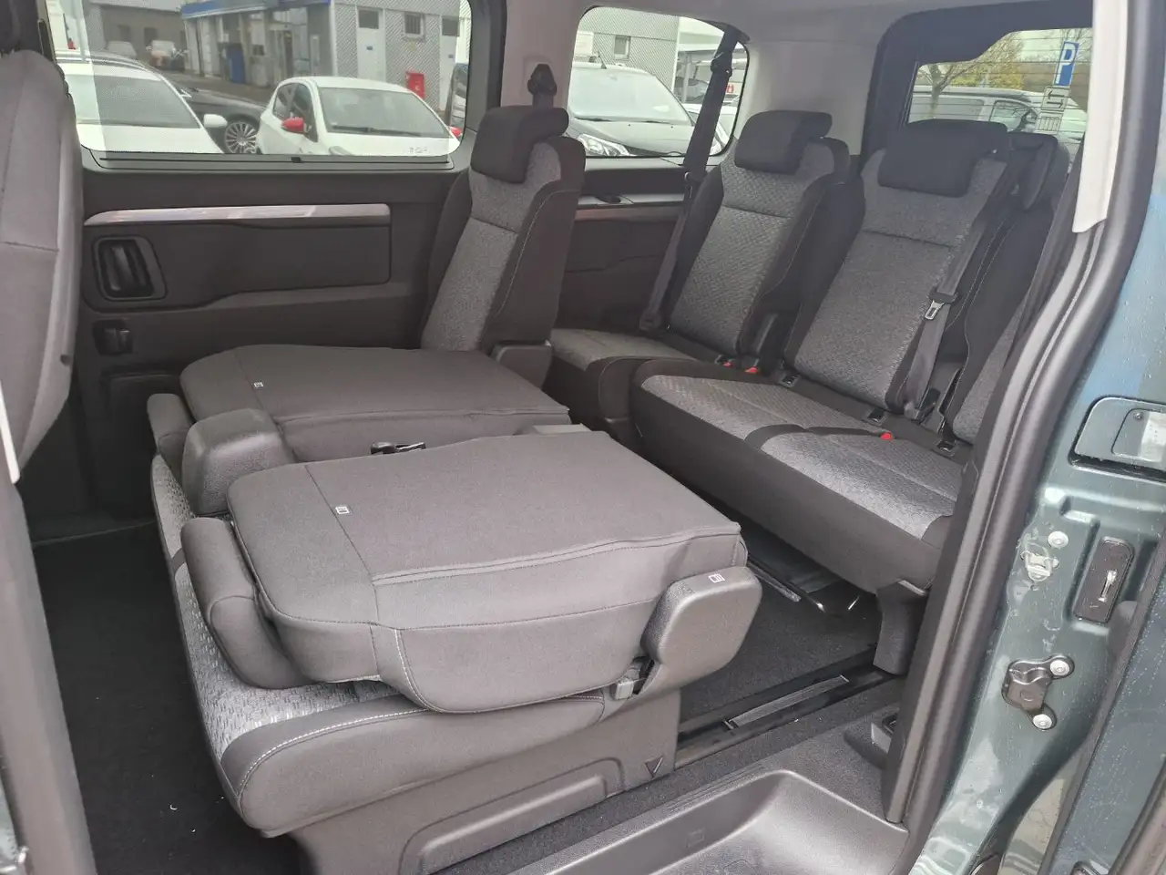 Toyota Proace Verso 2.2 D-4D L1 Teamplayer LED+Navi+SHZ 10