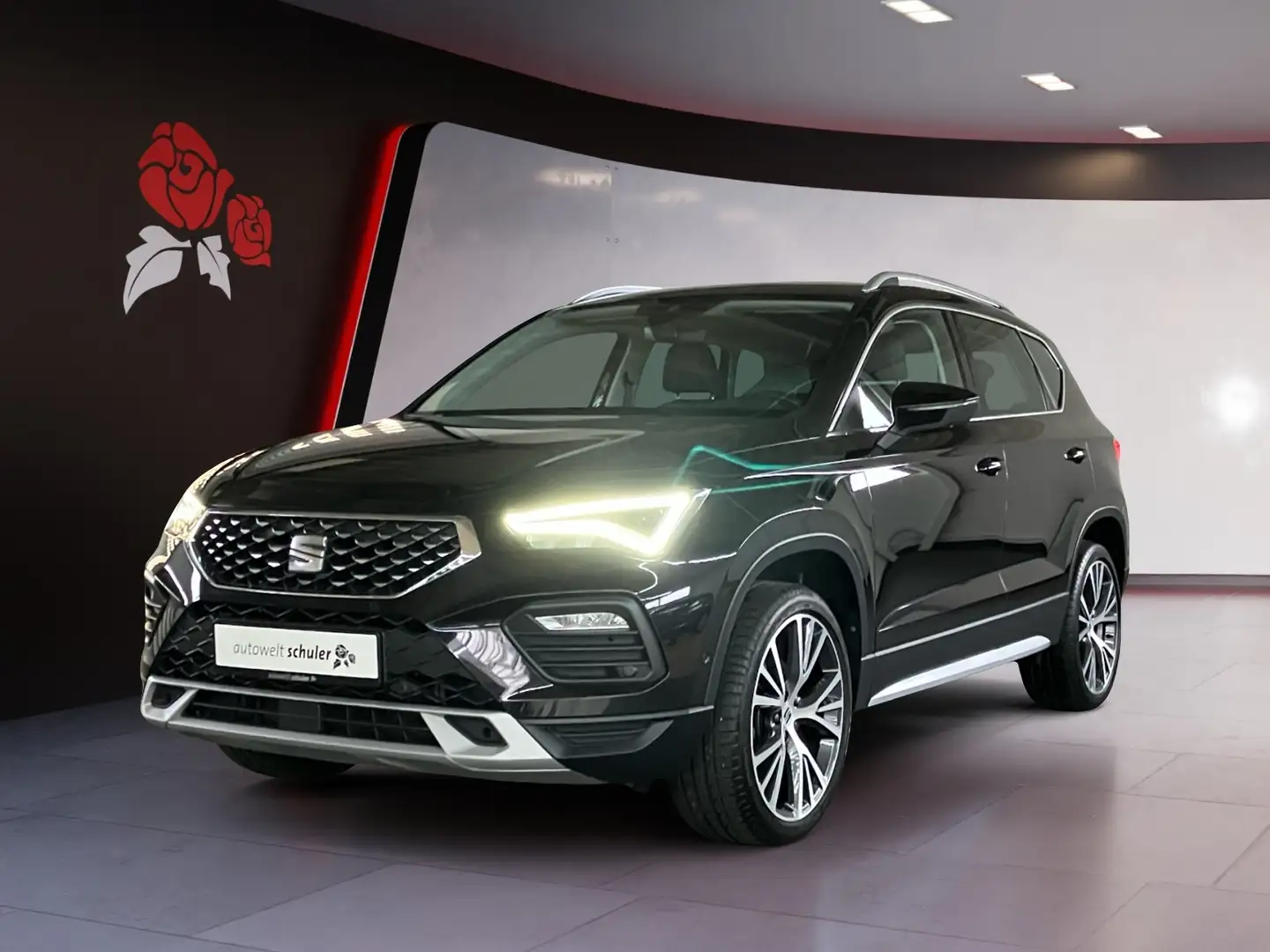 SEAT Ateca 1.5 TSI DSG Xperience LED Navi PDC Rfk Schwarz - 2