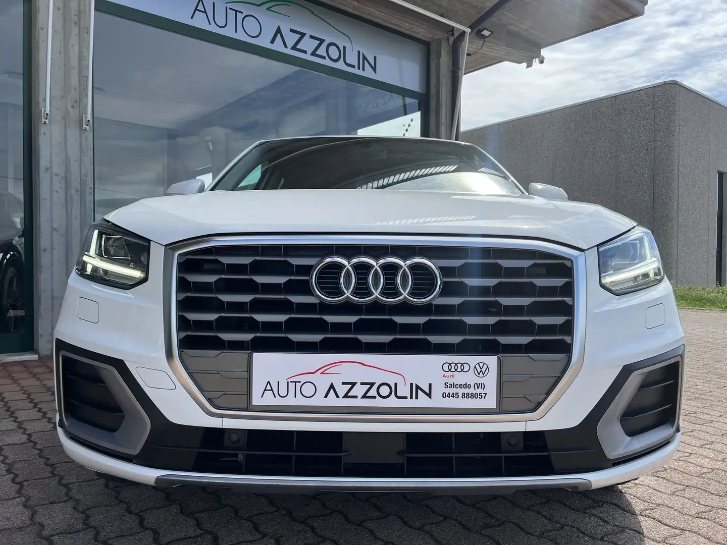 Audi Q2 1.4 tfsi Sport s-tronic, Led, 18”, Navi - 2