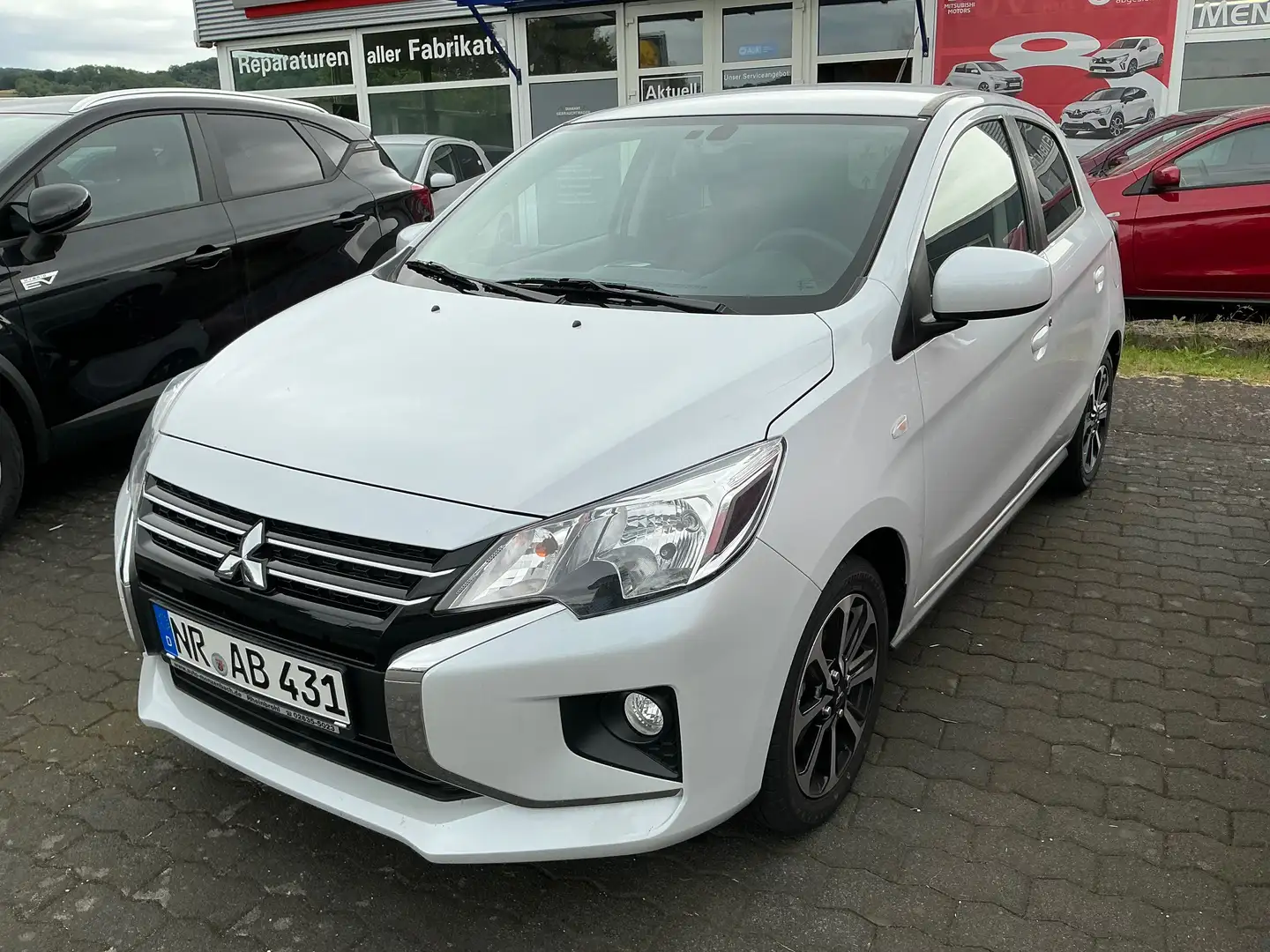 Mitsubishi Space Star Select+ Weiß - 2