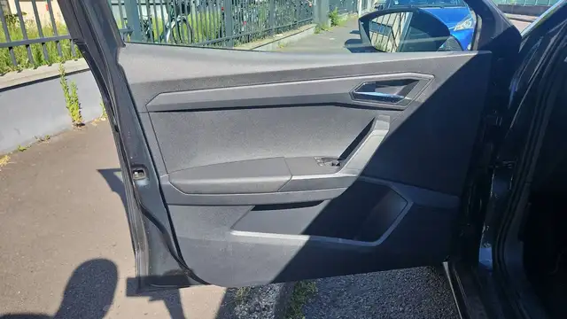Seat Ibiza view 7