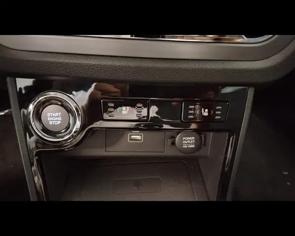 KGM Korando view 11