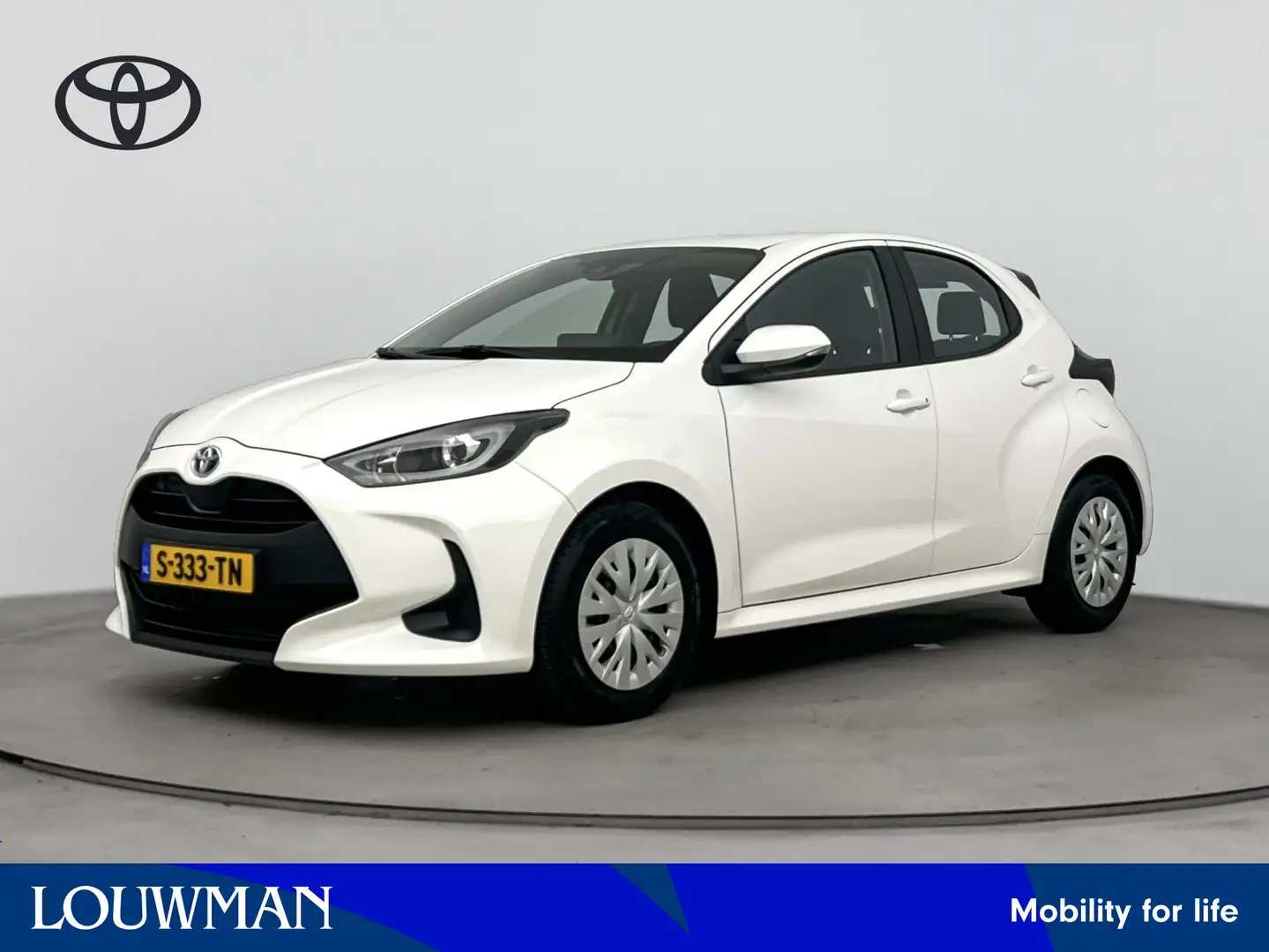 Toyota Yaris 1.5 Hybrid Active | navigatie | achteruitrijcamera Wit - 1