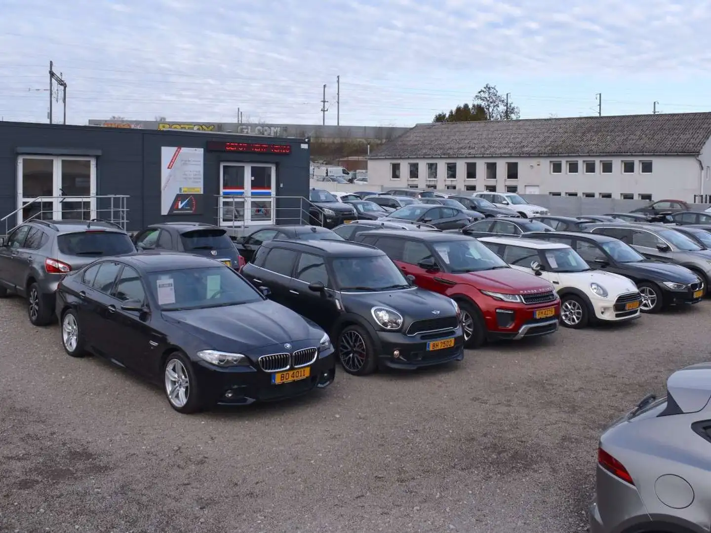 Hyundai i30 1.6 CRDI 110 CV Noir - 1