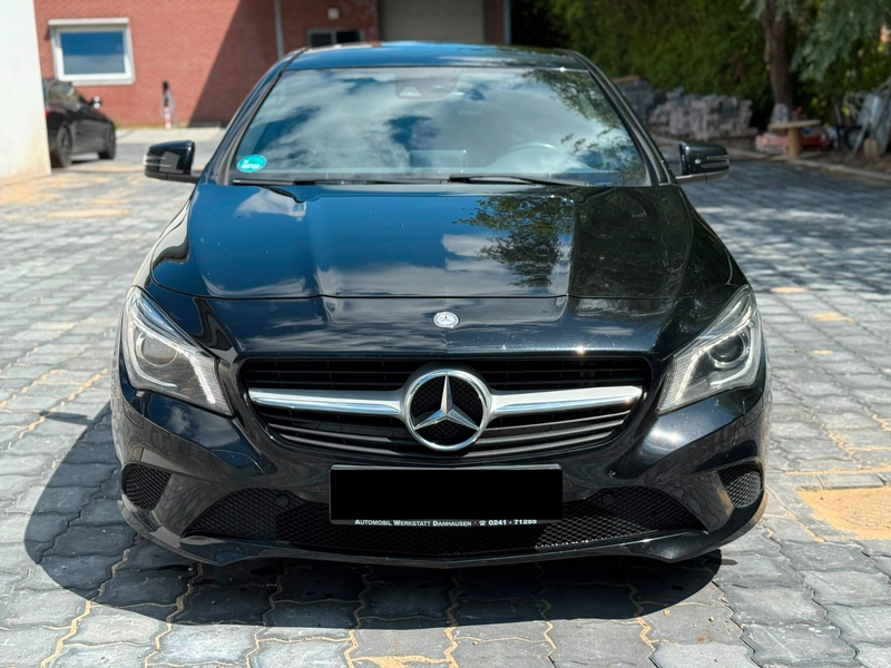 Mercedes-Benz CLA 250 PANO MEMORY PDC 2HD XEN — photo 8