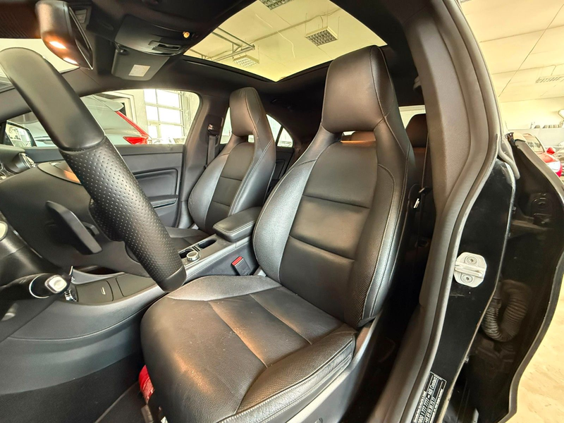 Mercedes-Benz CLA 250 PANO MEMORY PDC 2HD XEN — photo 10