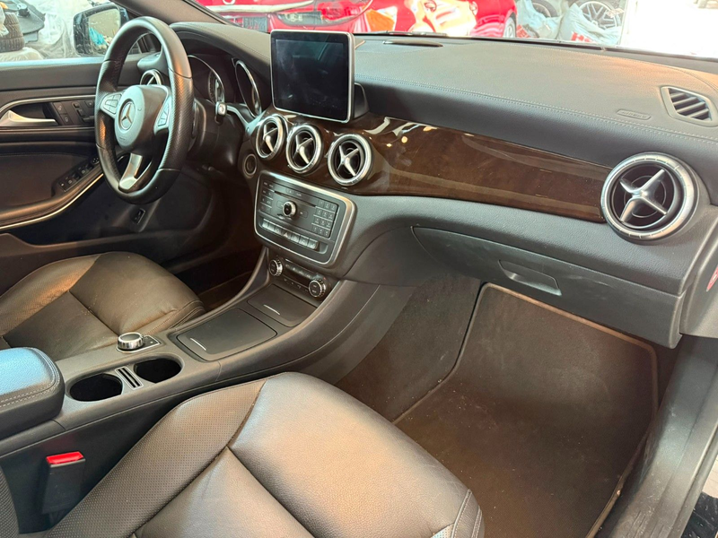 Mercedes-Benz CLA 250 PANO MEMORY PDC 2HD XEN — photo 12
