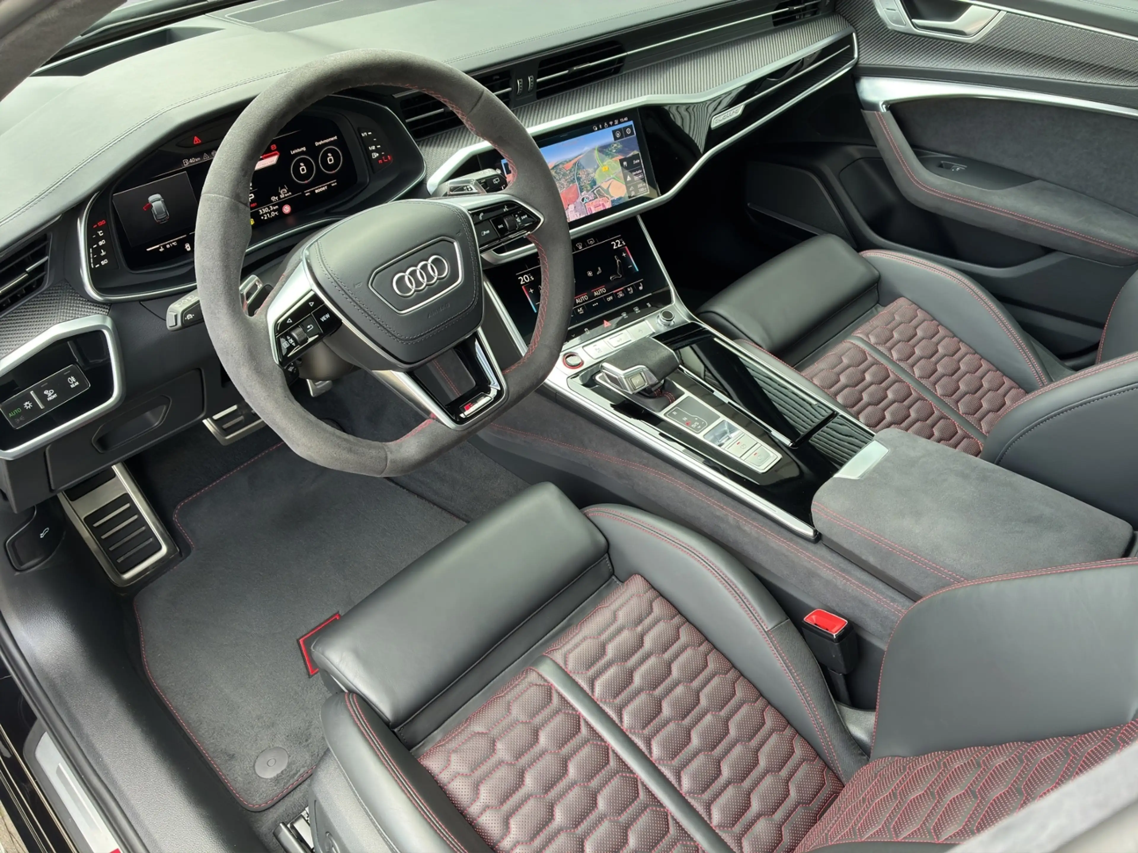 Audi RS6 Avant 4.0 performance *AHK*STDHZG*PANO* — photo 7