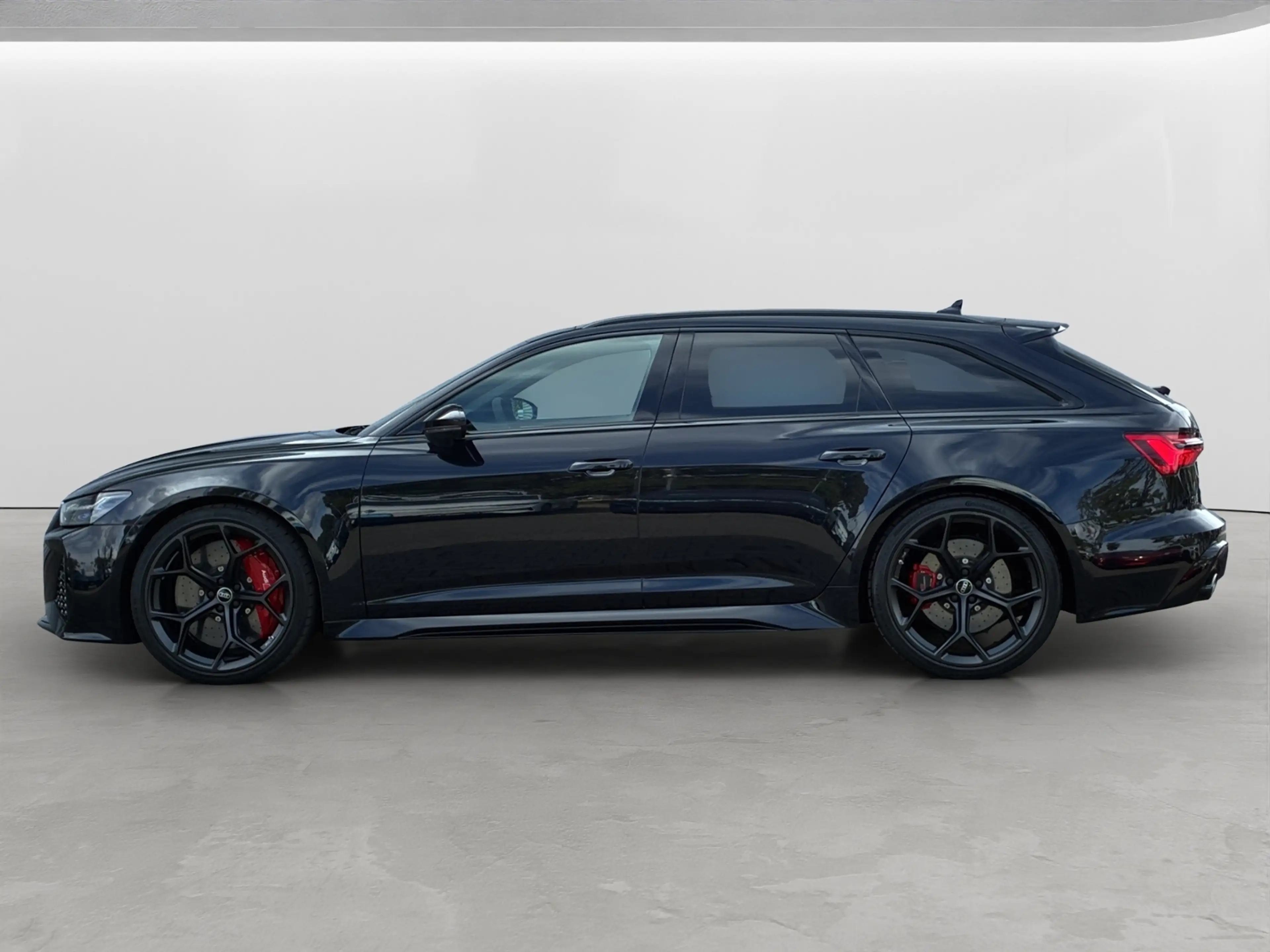 Audi RS6 Avant 4.0 performance *AHK*STDHZG*PANO* — photo 4
