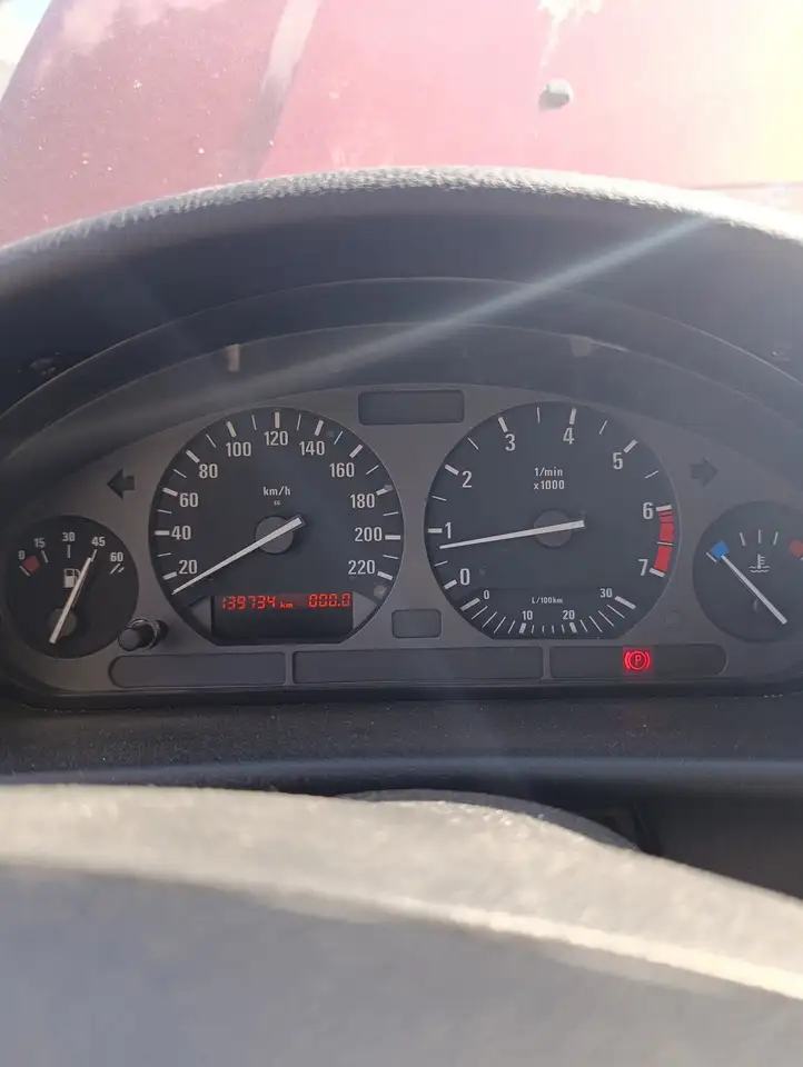 BMW 316i, foto 10