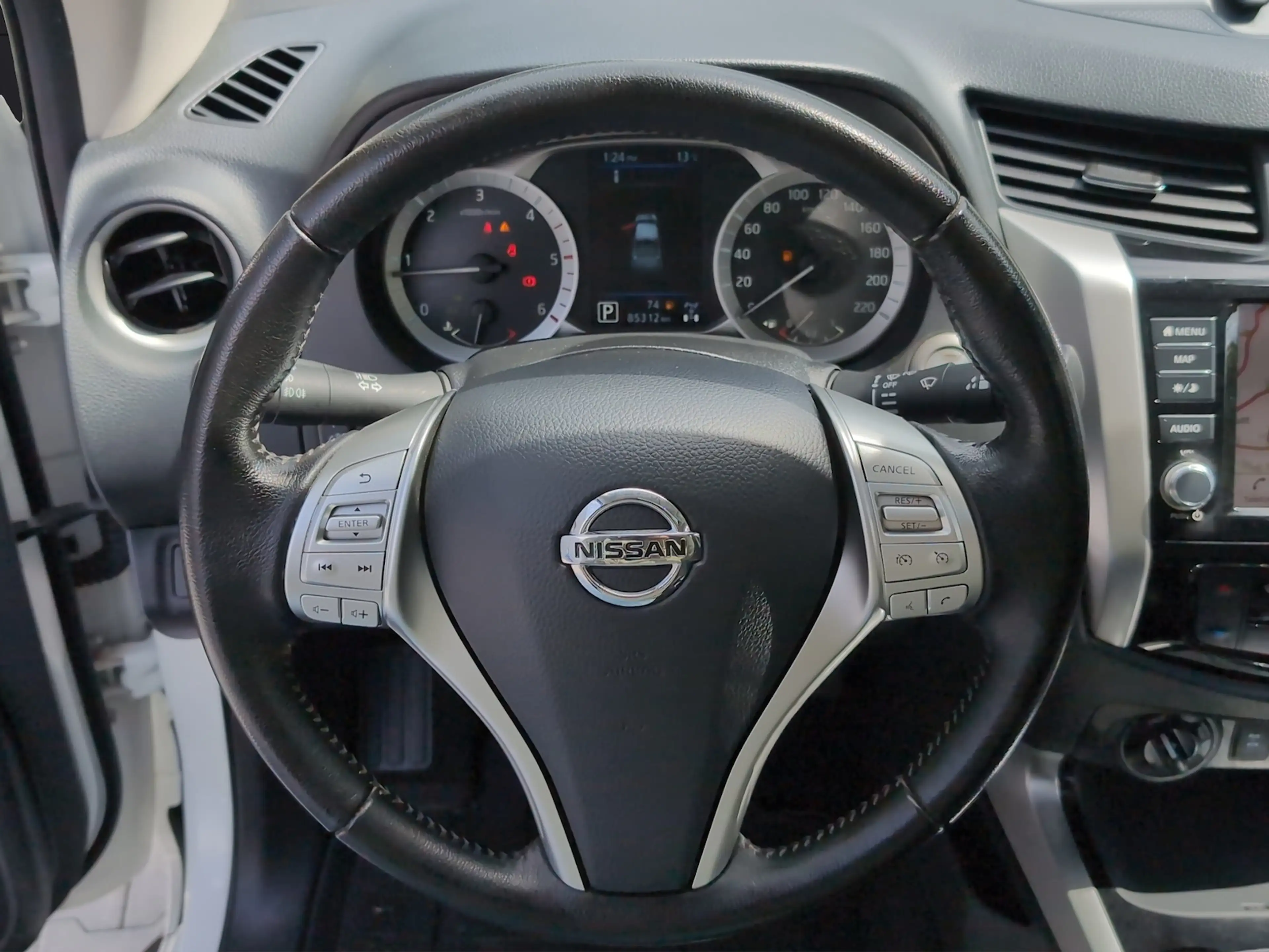 Nissan NP300 N-Guard Double Cab*Diff-Sperre*LED* — photo 13