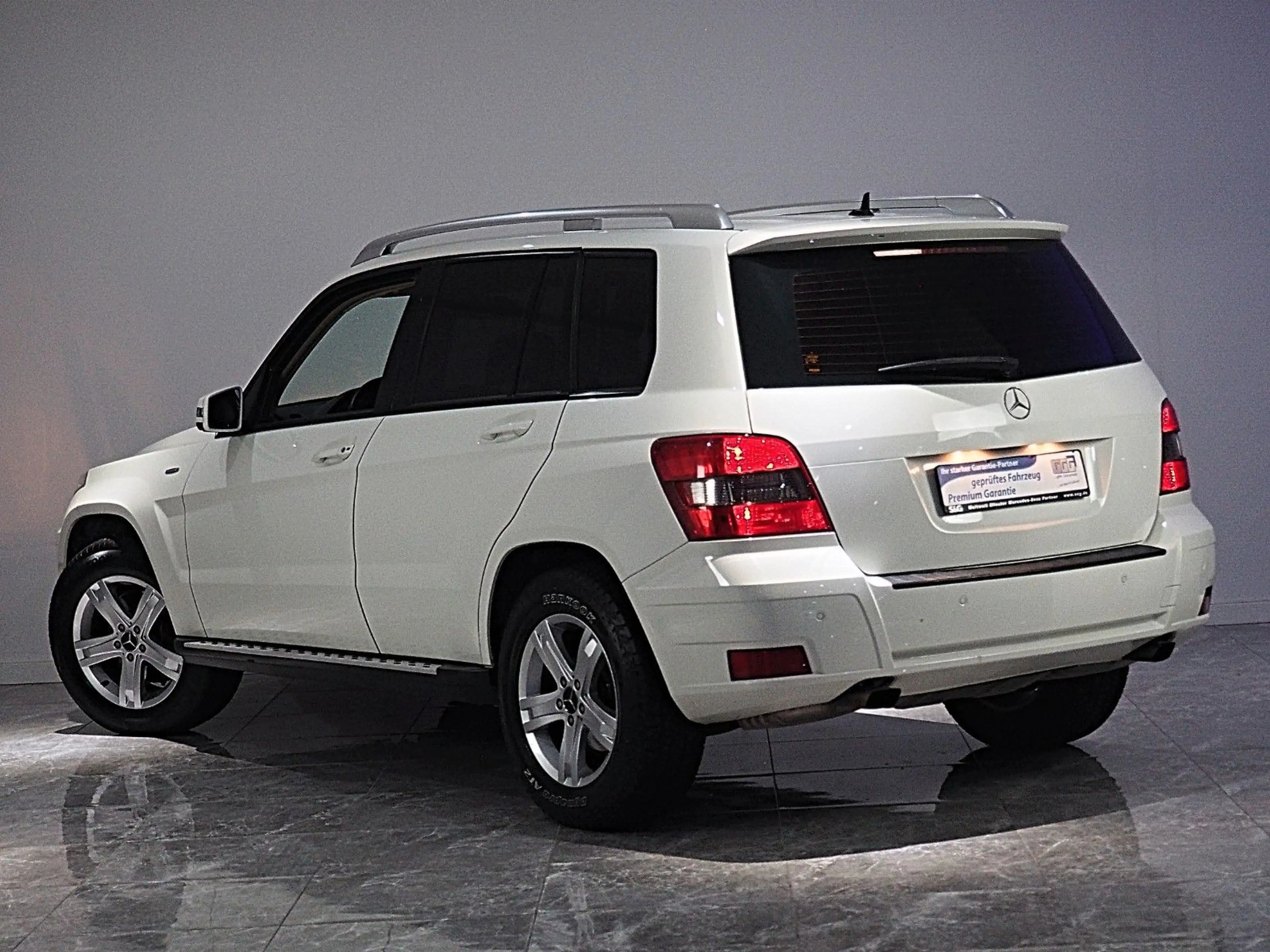 Mercedes-Benz GLK 220 4Matic*AUTOMATIK*TÜV+SERVICE-NEU*LEDER* — photo 2