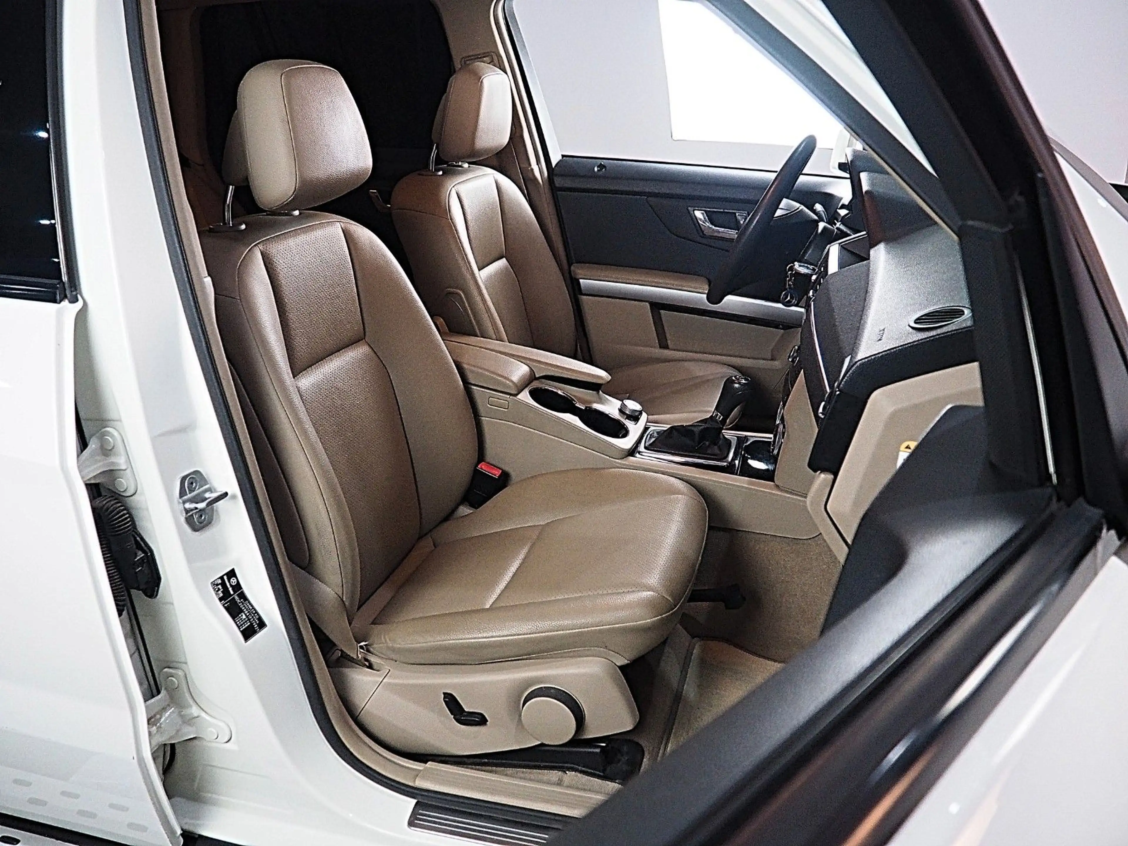 Mercedes-Benz GLK 220 4Matic*AUTOMATIK*TÜV+SERVICE-NEU*LEDER* — photo 9