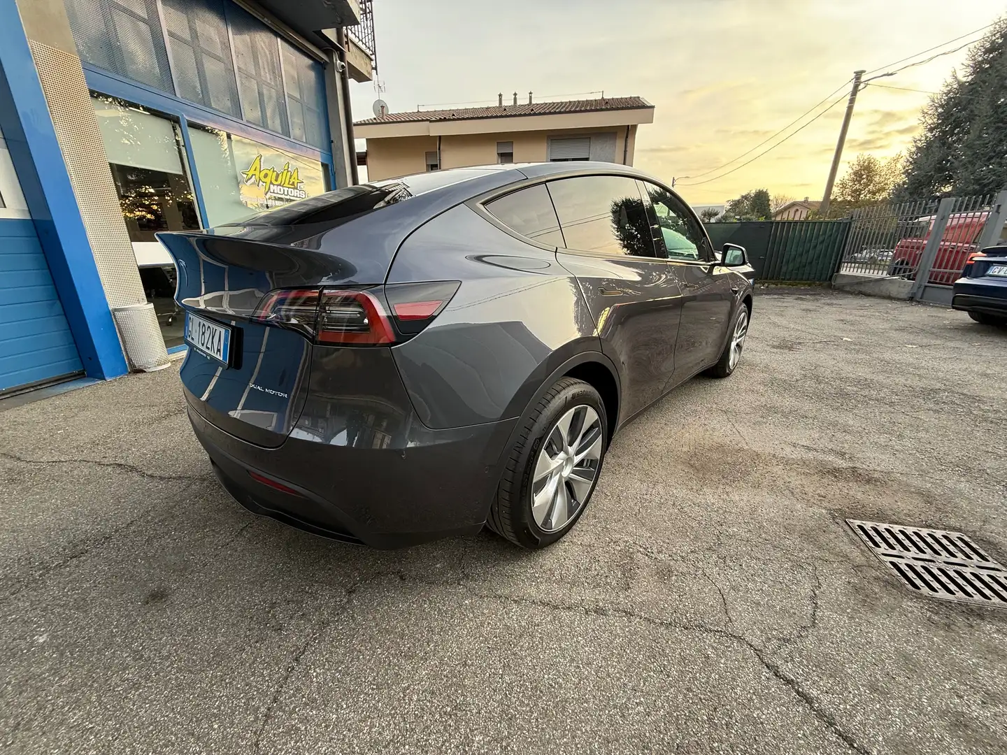 Tesla Model Y Model Y Long Range Dual Motor awd Grigio - 2