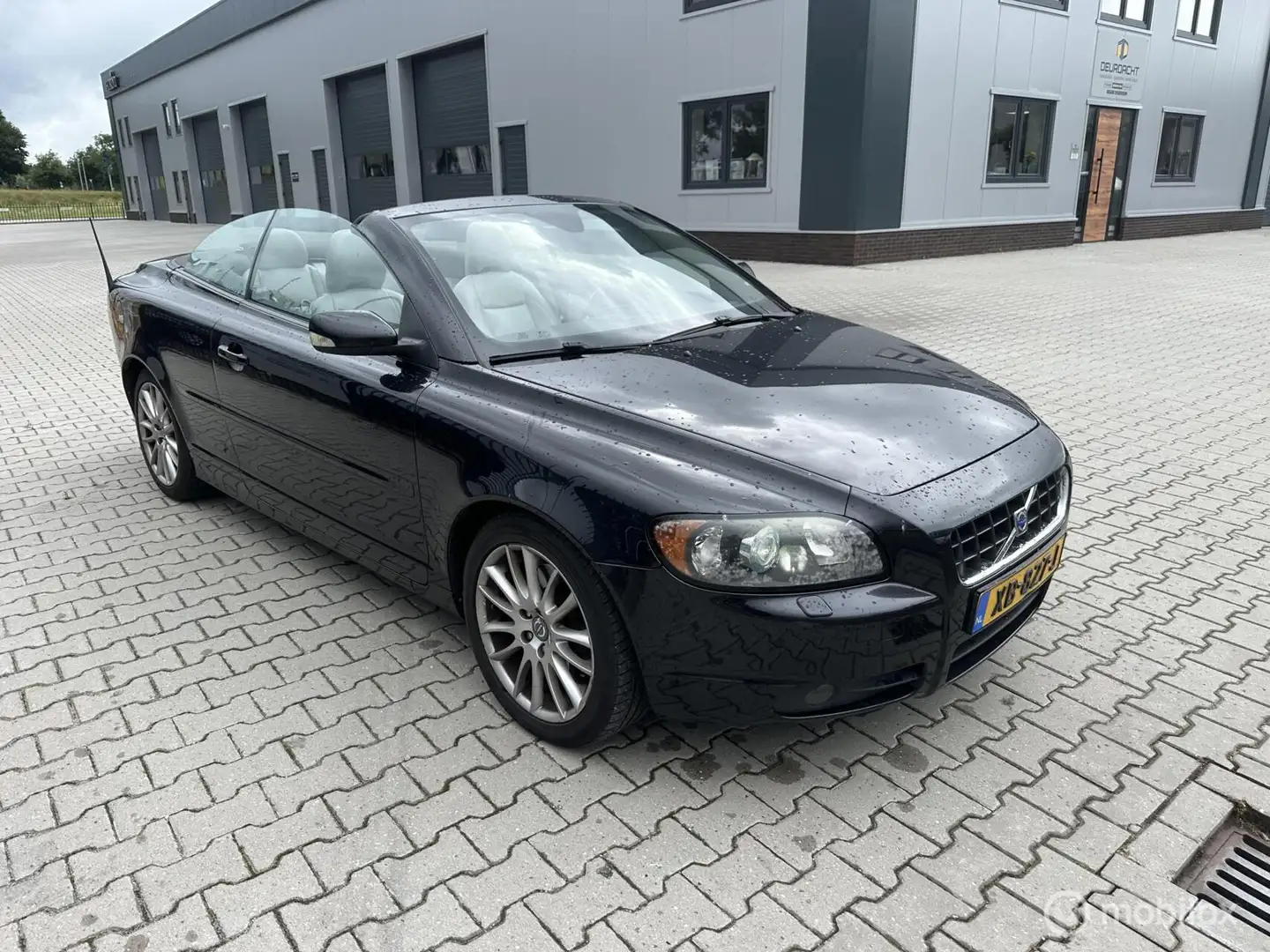 Volvo C70 Convertible 2.4 D5 Kinetic Negru - 1