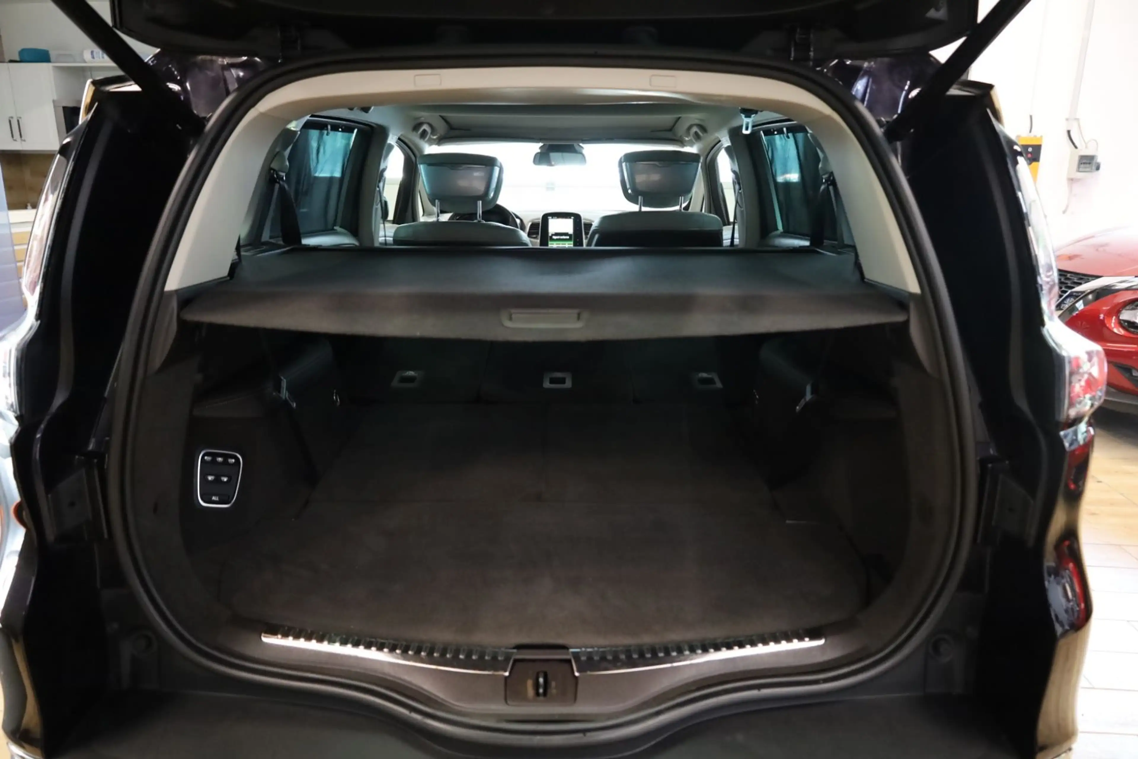 Renault Espace V Initiale Paris/7-Sitzer/Leder/Bose/Head — photo 14