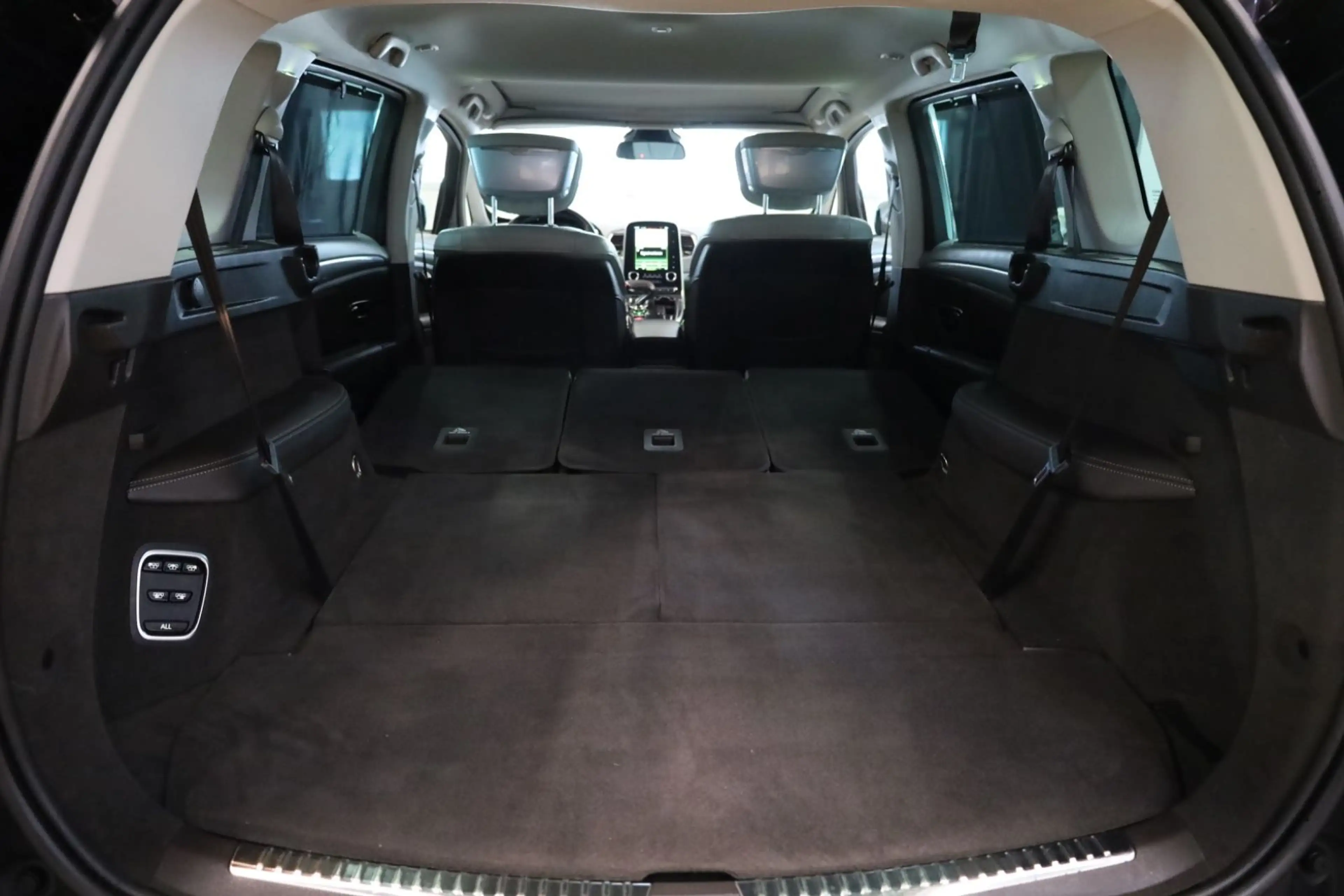 Renault Espace V Initiale Paris/7-Sitzer/Leder/Bose/Head — photo 12