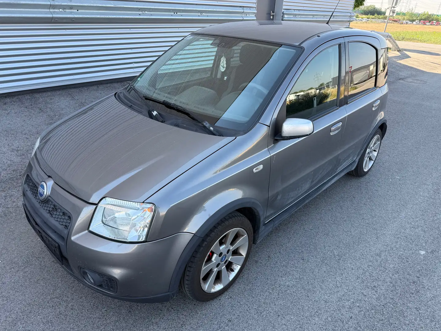 Fiat Panda 1,4 16V 100 HP ID:39 Grau - 1