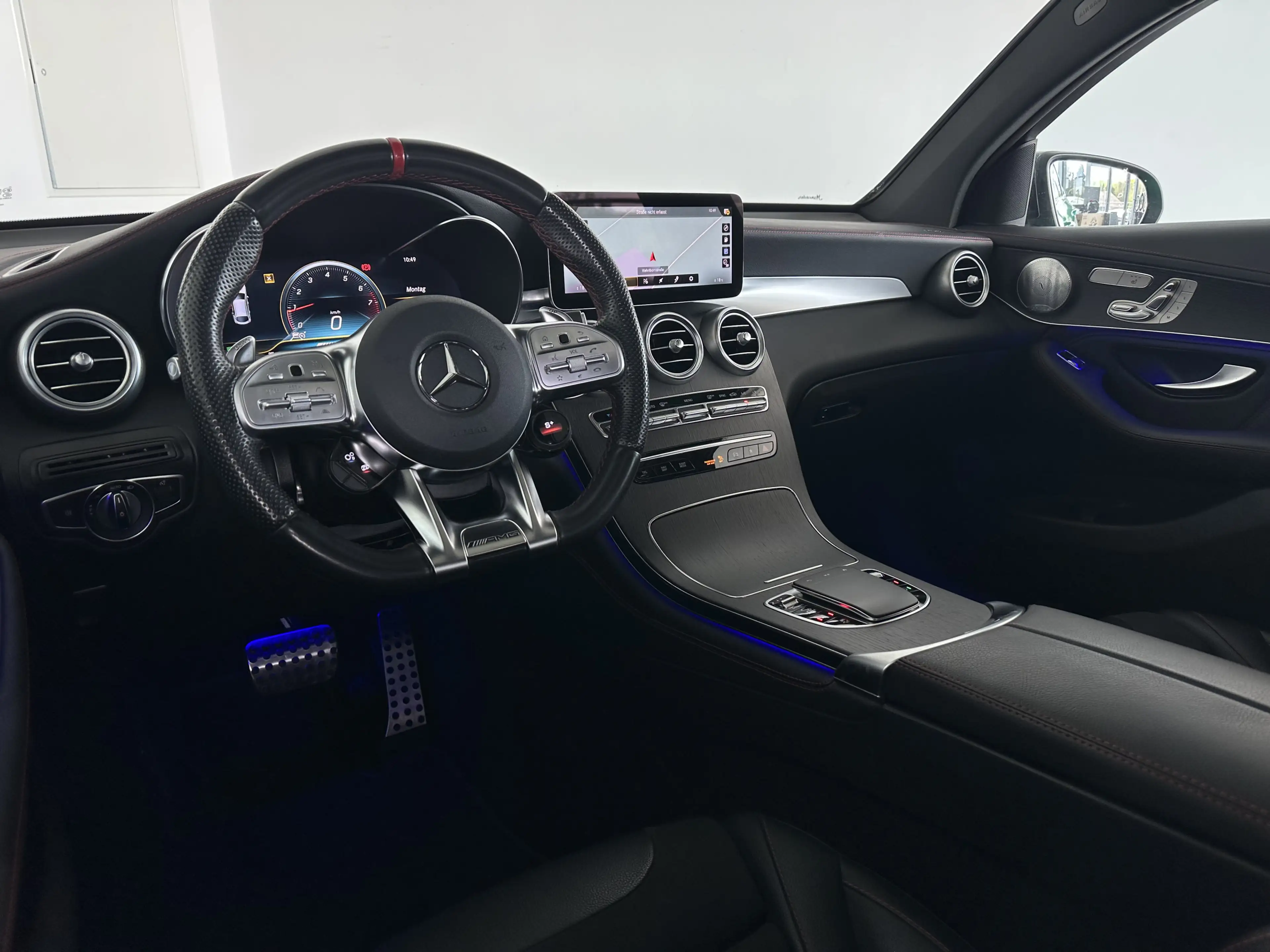 Mercedes-Benz GLC 43 AMG Coupe 4M |PANO|HUD|360|AHK|BURM| — photo 11