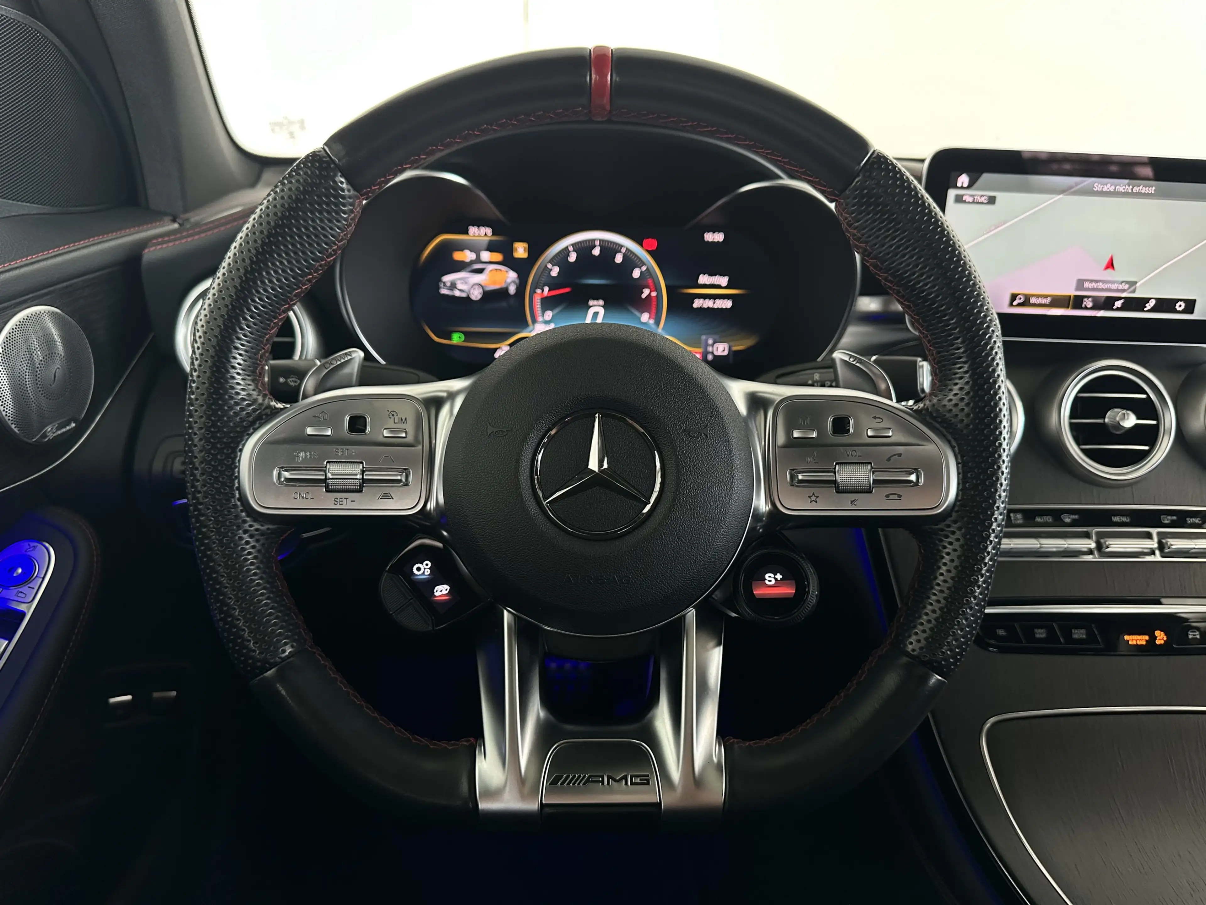 Mercedes-Benz GLC 43 AMG Coupe 4M |PANO|HUD|360|AHK|BURM| — photo 14