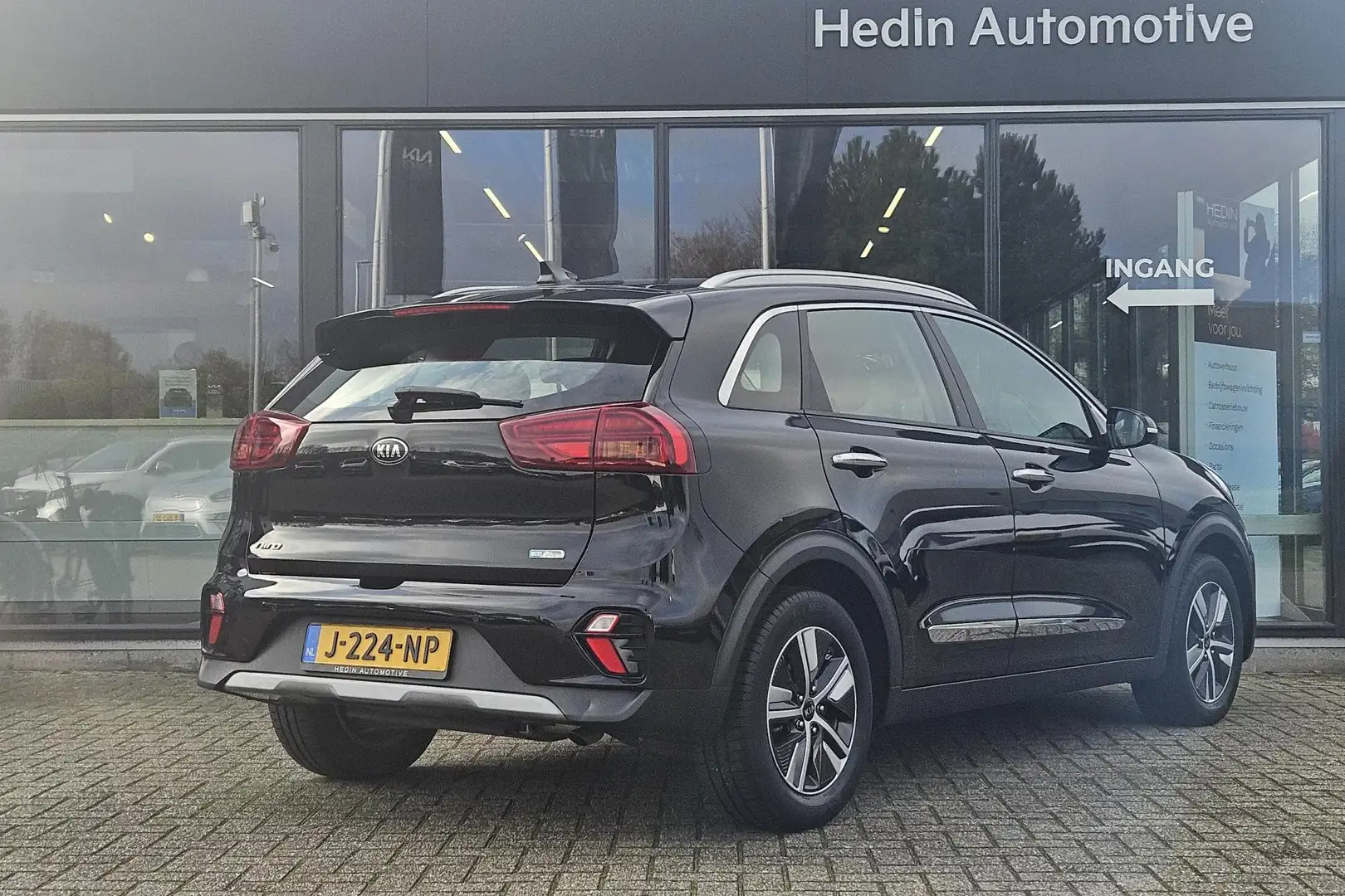 Kia Niro 1.6 GDi PHEV DynamicLine | Navigatie | Camera | Ad Zwart - 2