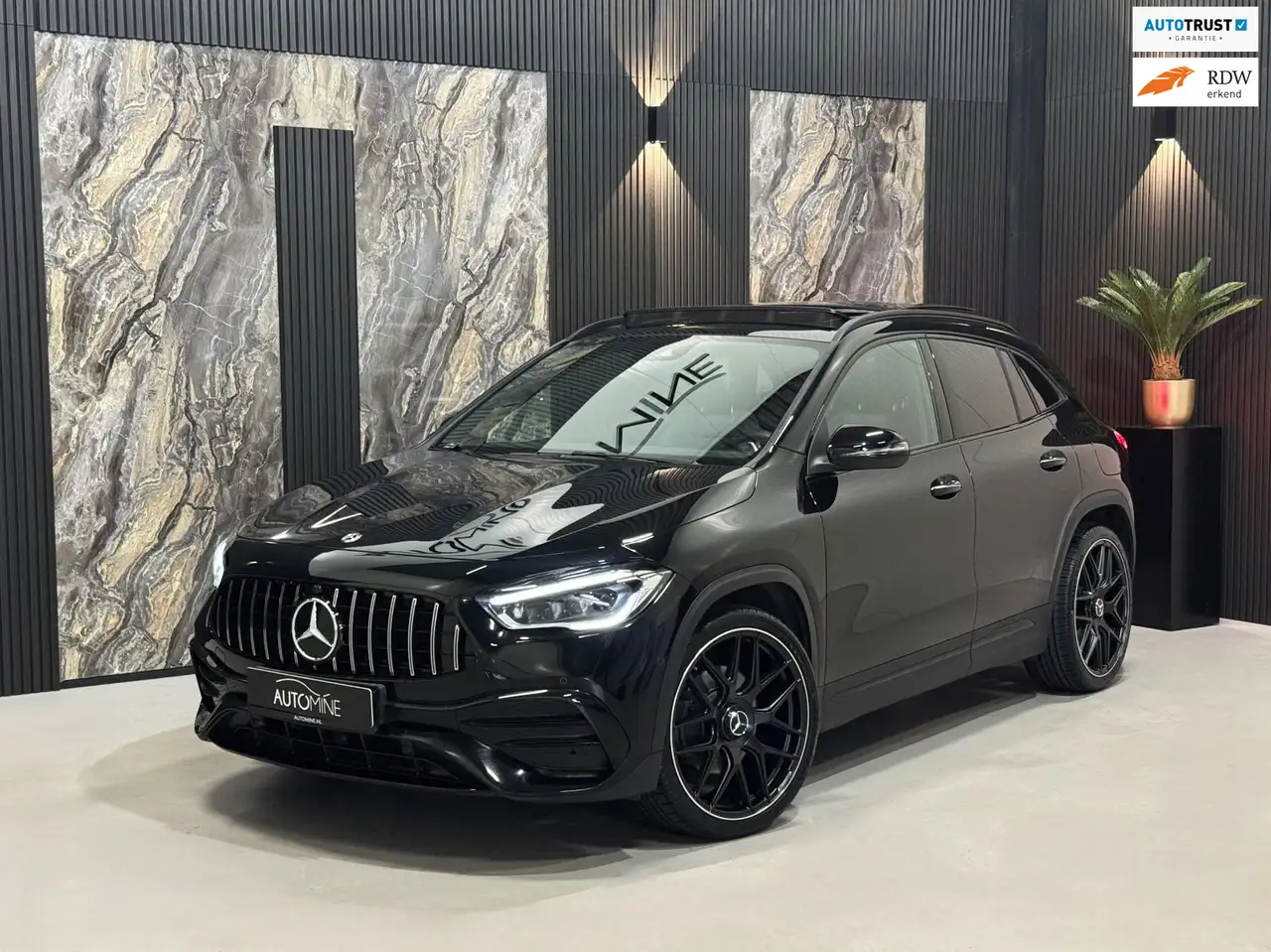 Mercedes-Benz GLA 45 AMG