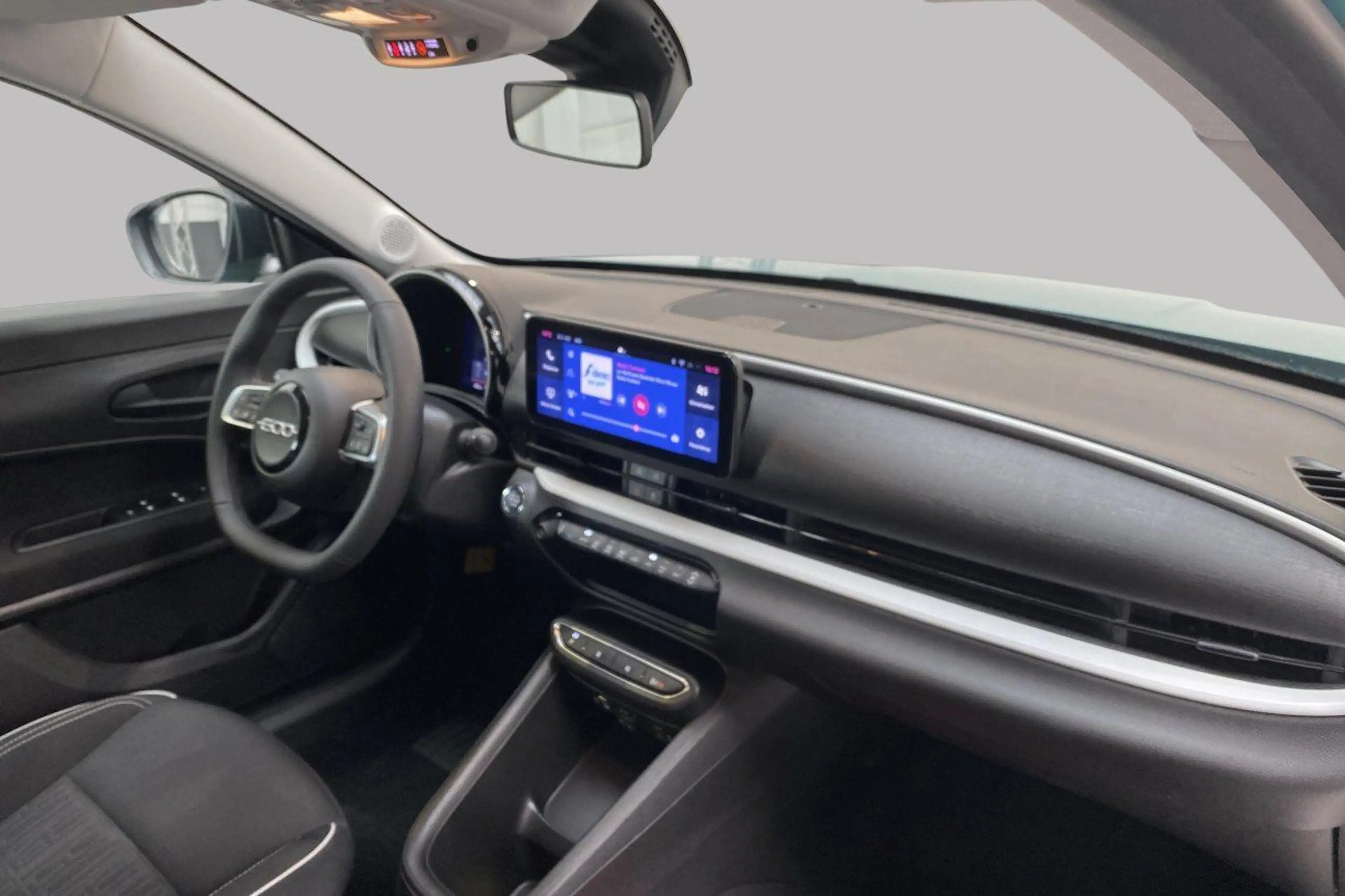 Fiat 600 Hybrid — photo 2
