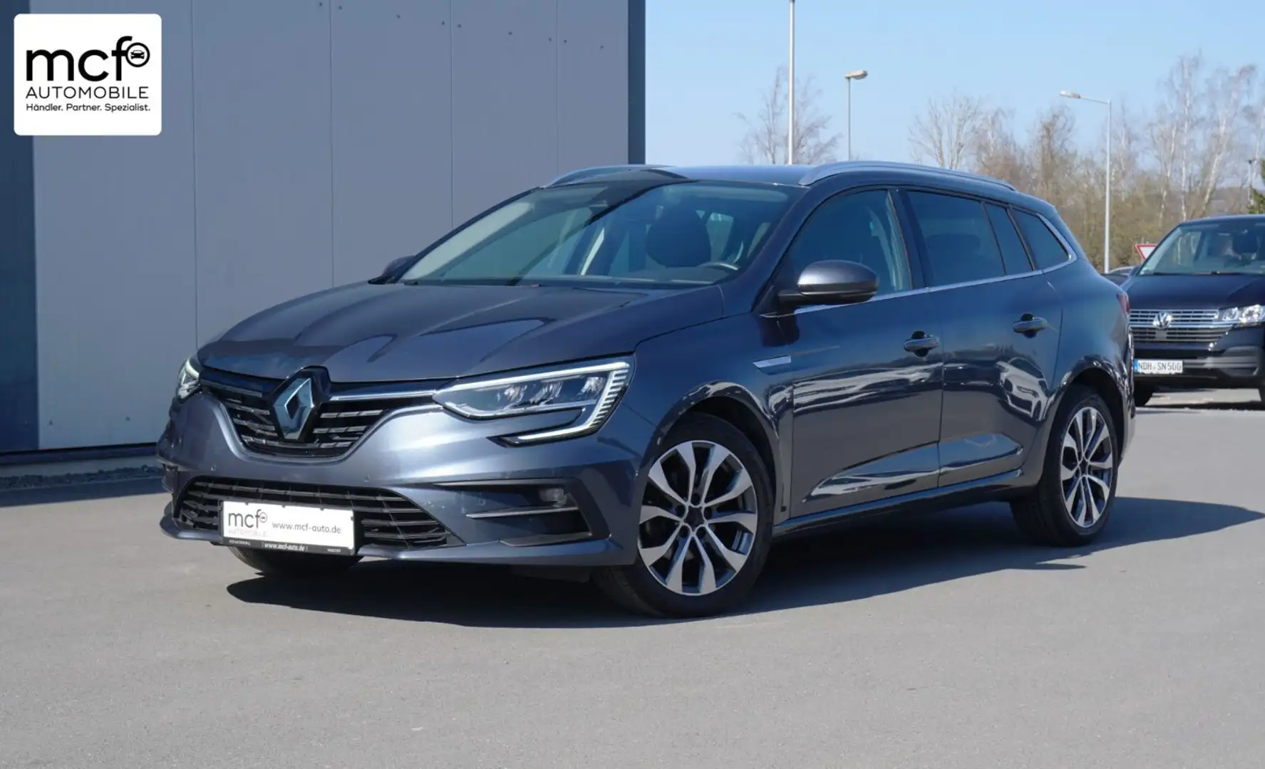 Renault Megane IV Grandtour Techno Aut. *LED*Navi* Šedá - 1