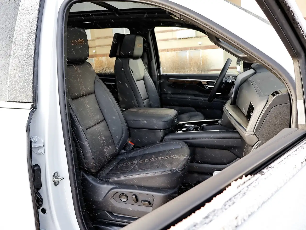Chevrolet Tahoe снимка Chevrolet Tahoe
