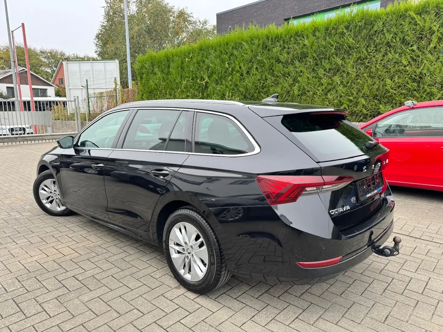 Skoda Octavia Combi 2.0 TDI DSG Clever ** 1 JAAR GARANTIE ** !! Noir - 2
